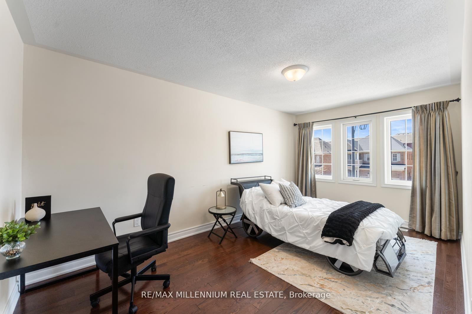 Photo 38 of 433 Mavrinac Boulevard, Aurora, Bayview Northeast — HOMEH