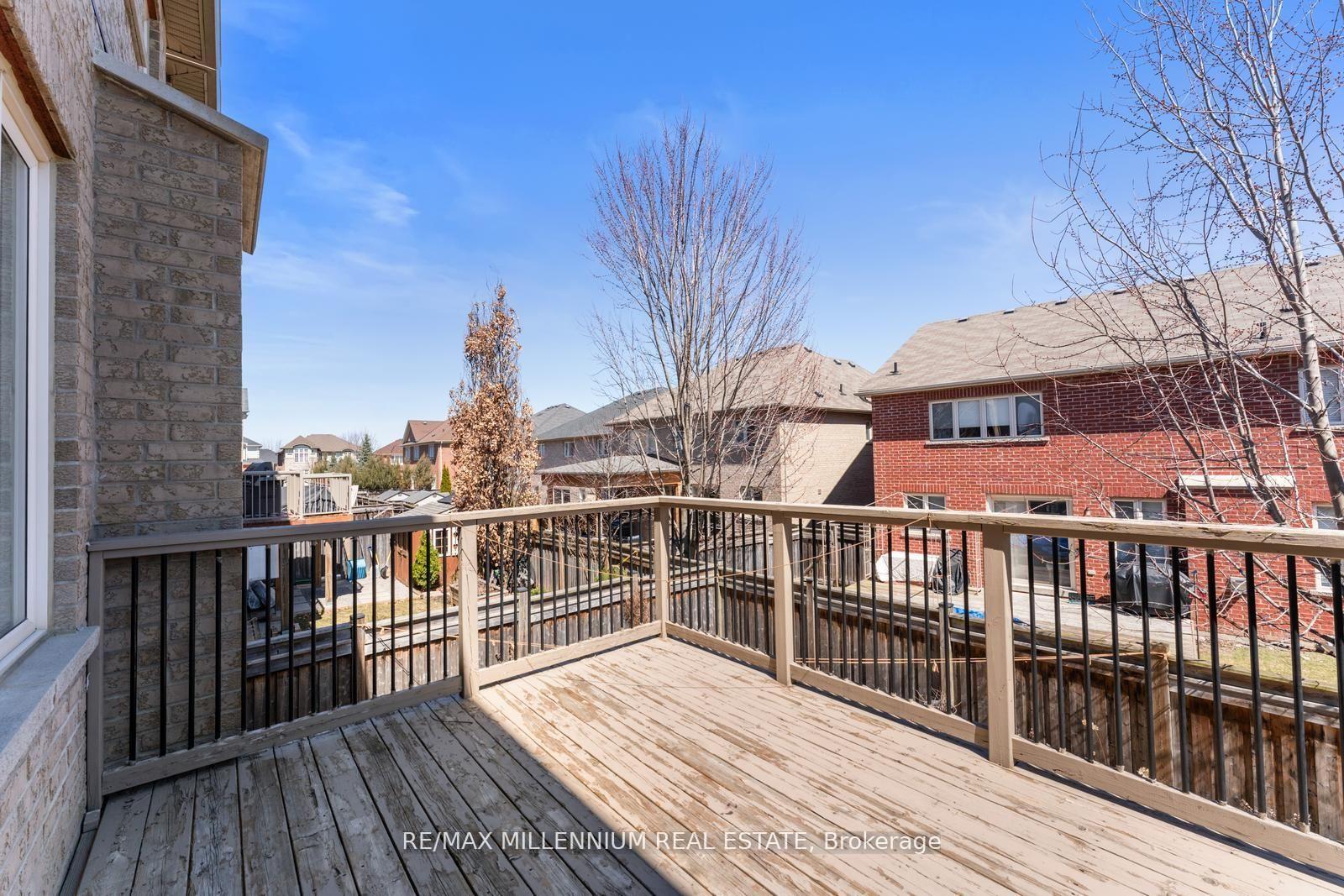 Photo 39 of 433 Mavrinac Boulevard, Aurora, Bayview Northeast — HOMEH