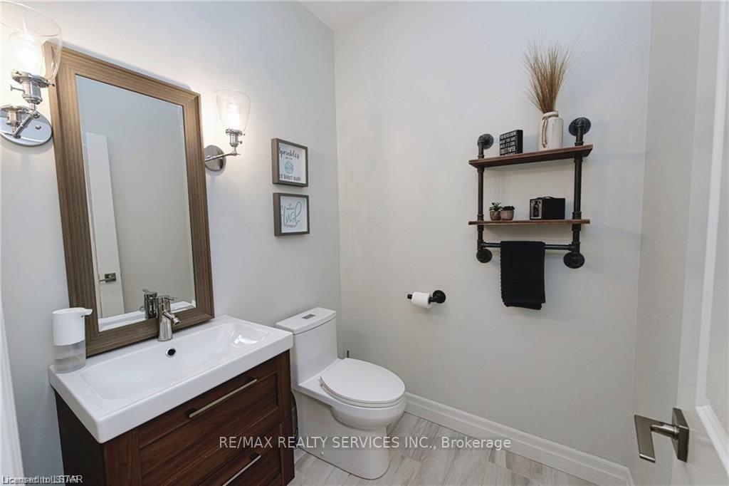 Photo 22 of 51048 Ron Mcneil Line, Malahide, Springfield — HOMEH