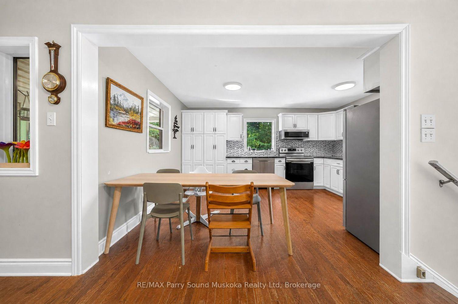 Photo 6 of 8 Mountain Basin Drive, McDougall — HOMEH