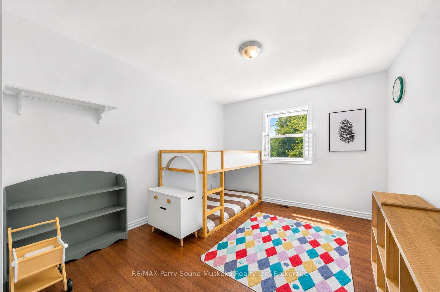 Photo 12 of 8 Mountain Basin Drive, McDougall — HOMEH