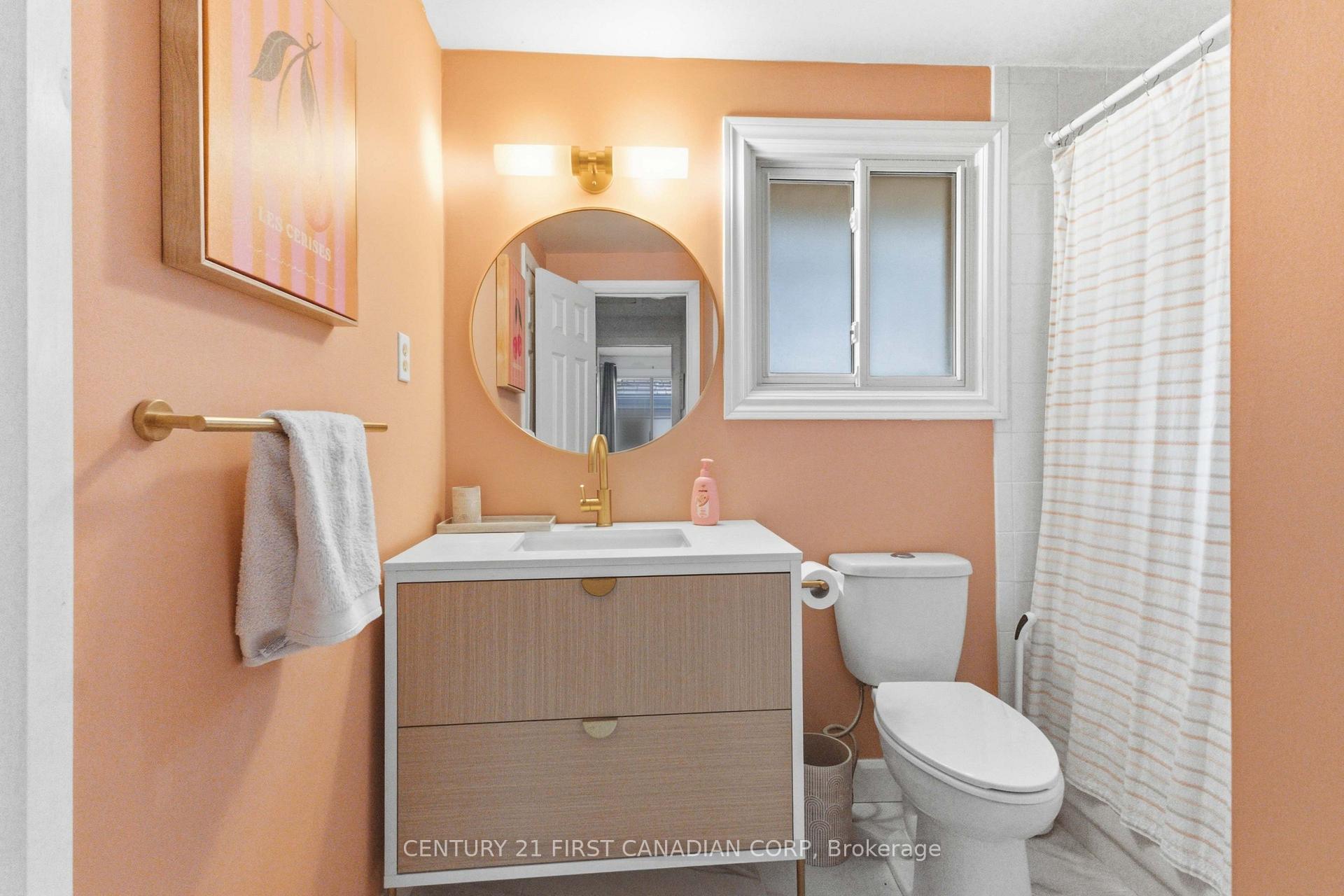 Photo 29 of 436 Ferndale Avenue, London, South P — HOMEH