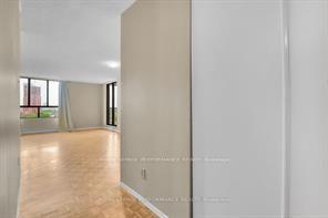 Photo 7 of Unit 1107, 475 Laurier Avenue W, Ottawa, Ottawa Centre — HOMEH