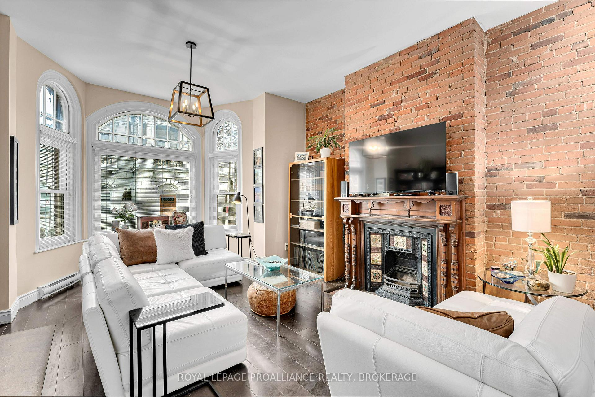 Photo 6 of Unit 1, 250 King Street E, Kingston, Central City East — HOMEH