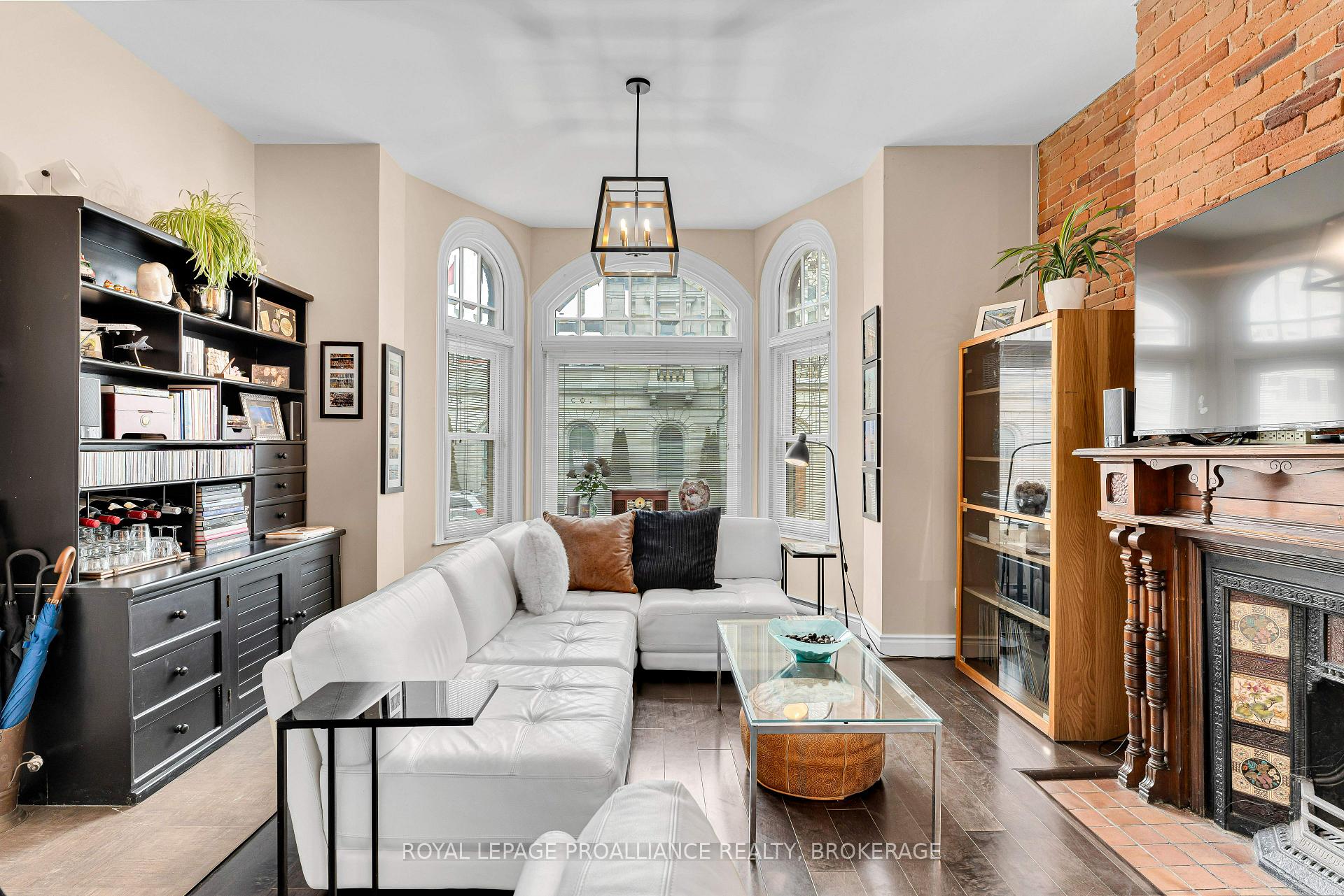 Photo 9 of Unit 1, 250 King Street E, Kingston, Central City East — HOMEH