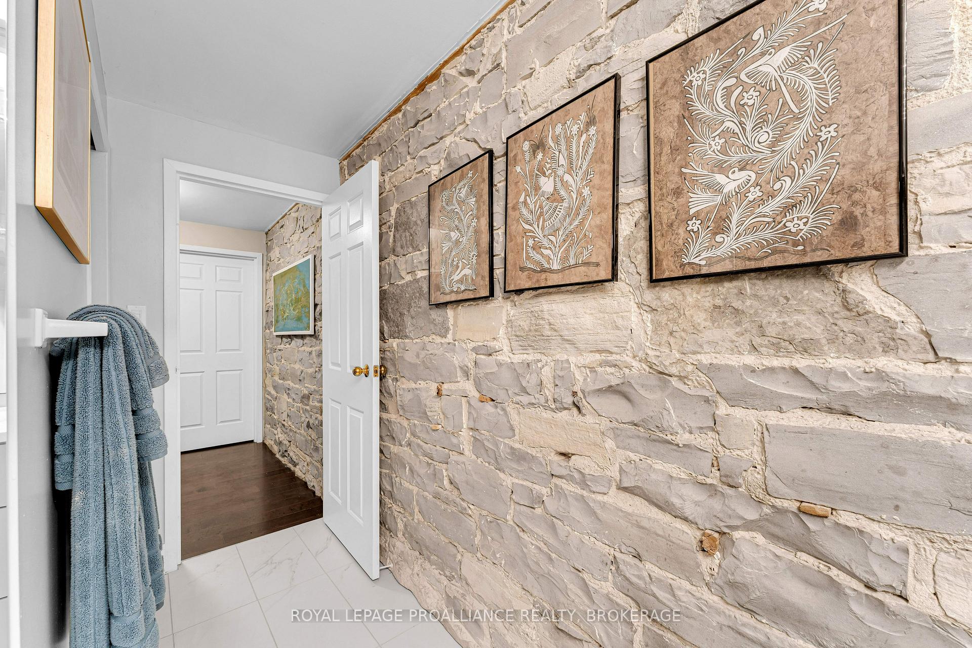 Photo 20 of Unit 1, 250 King Street E, Kingston, Central City East — HOMEH