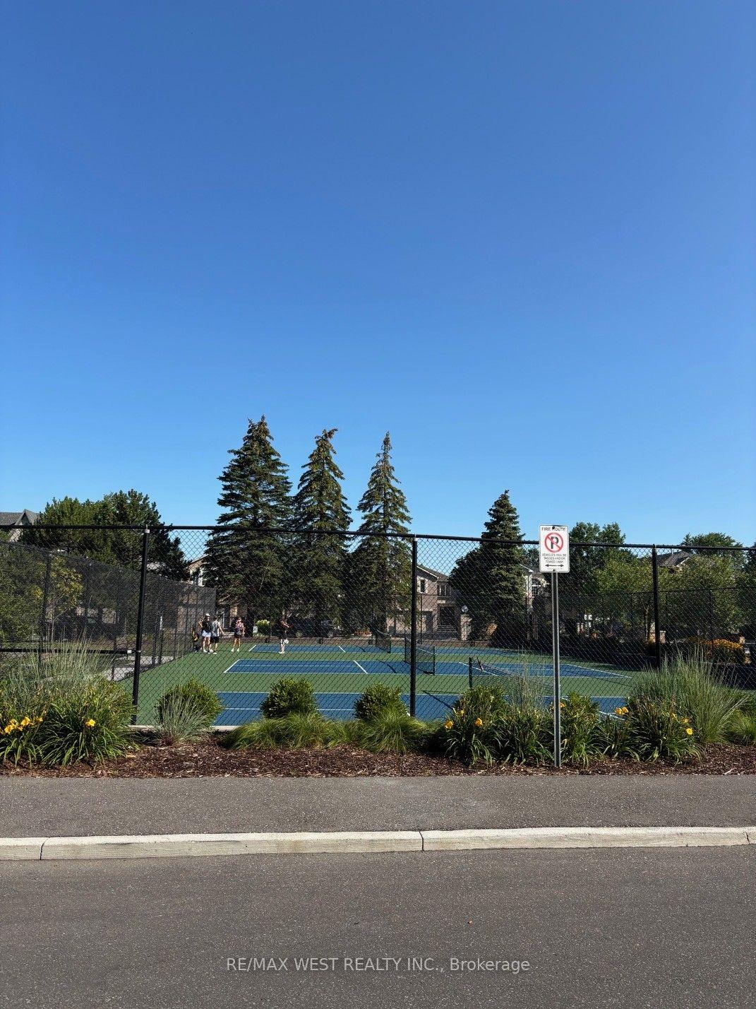 Photo 22 of Unit 1408, 7 Townsgate Drive, Vaughan, Crestwood-Springfarm-Yorkhill — HOMEH