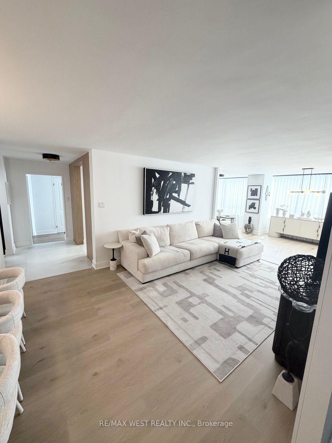 Photo 31 of Unit 1408, 7 Townsgate Drive, Vaughan, Crestwood-Springfarm-Yorkhill — HOMEH