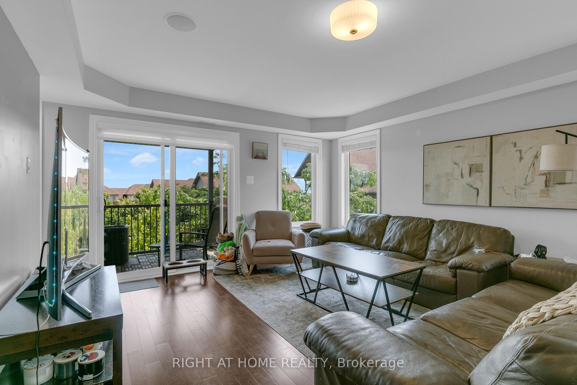 Photo 5 of Unit 8, 585 Stonefield Private, Ottawa, Barrhaven East — HOMEH