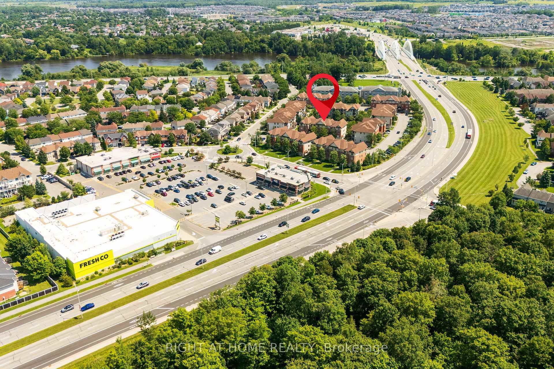 Photo 21 of Unit 8, 585 Stonefield Private, Ottawa, Barrhaven East — HOMEH