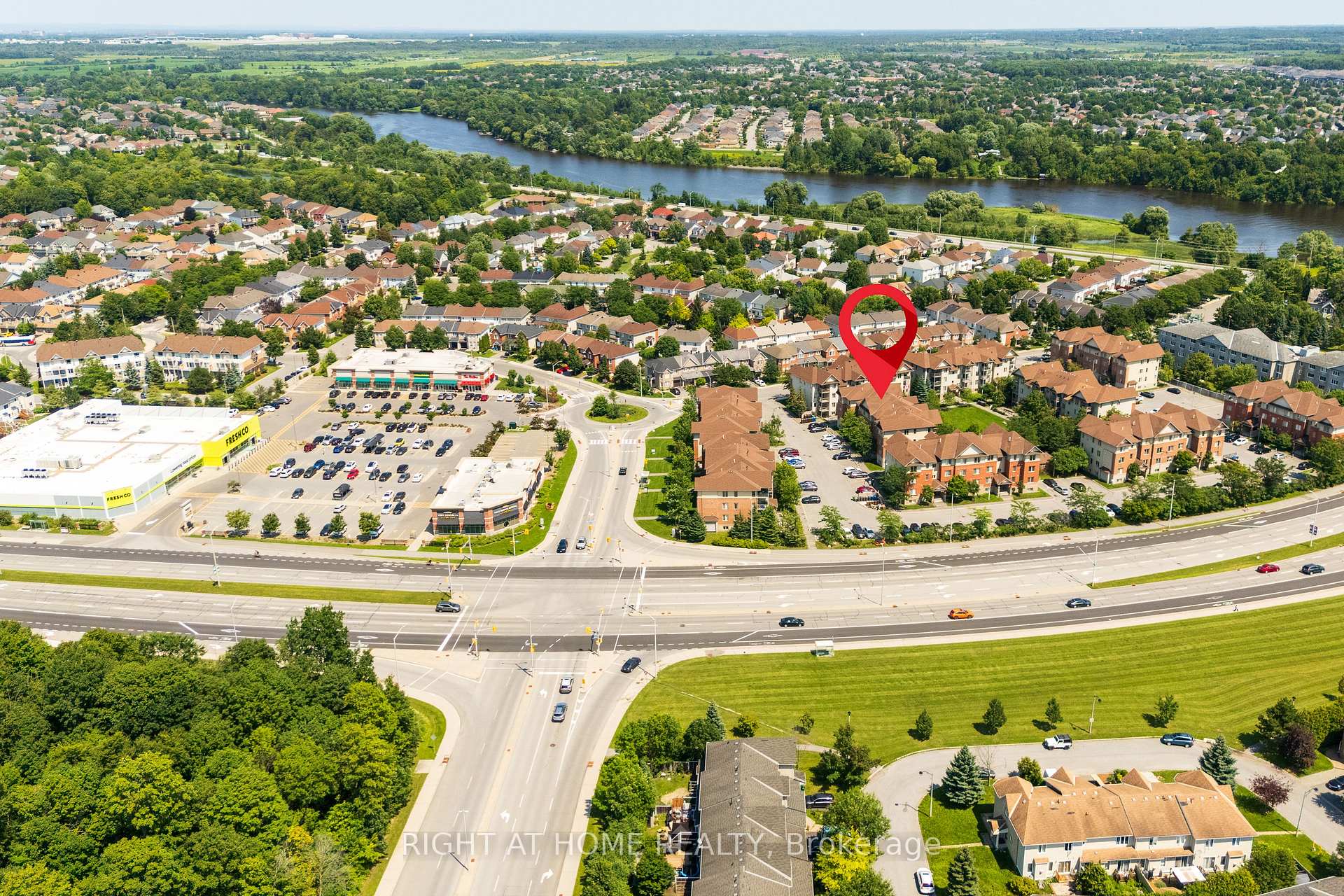 Photo 22 of Unit 8, 585 Stonefield Private, Ottawa, Barrhaven East — HOMEH