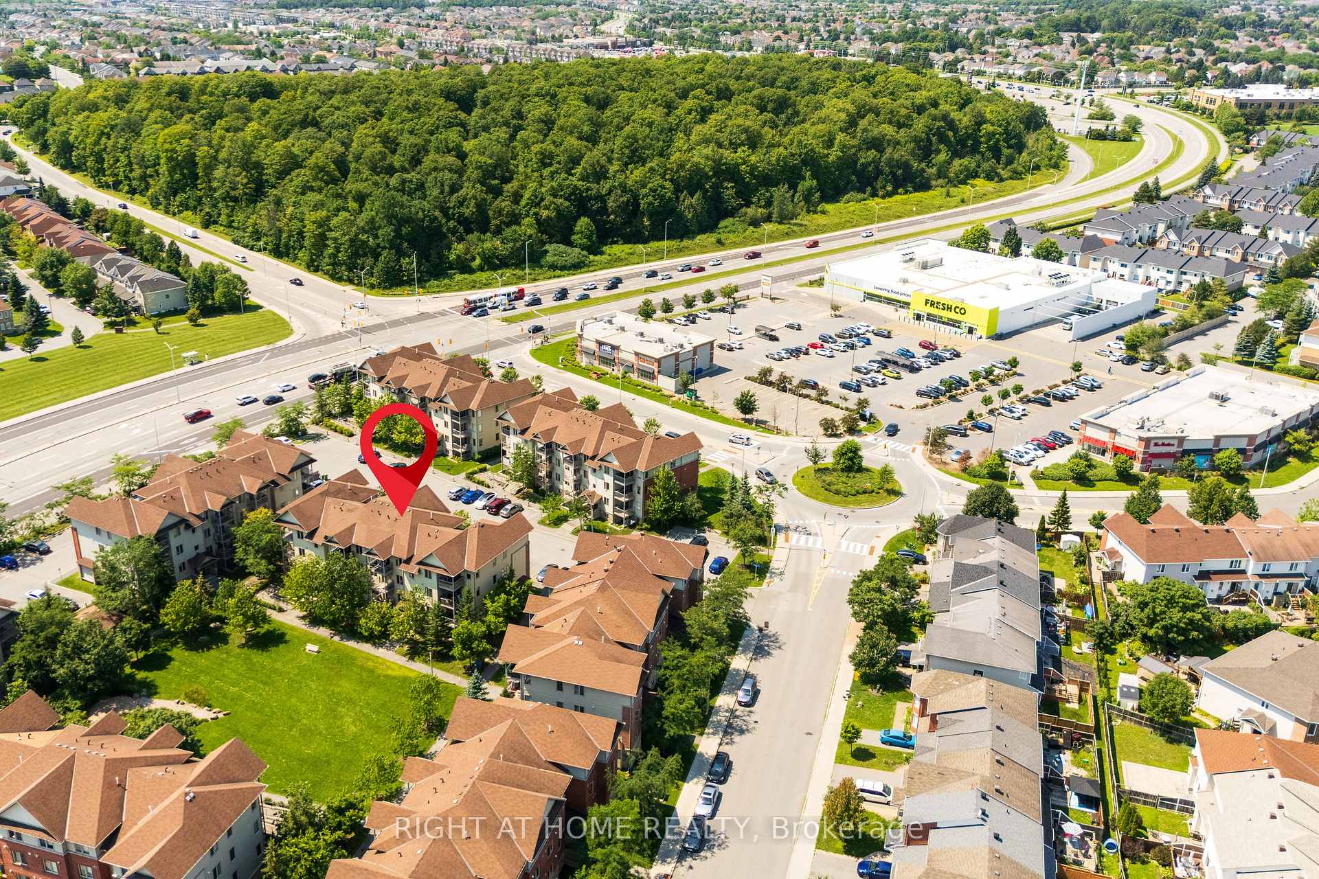 Photo 24 of Unit 8, 585 Stonefield Private, Ottawa, Barrhaven East — HOMEH