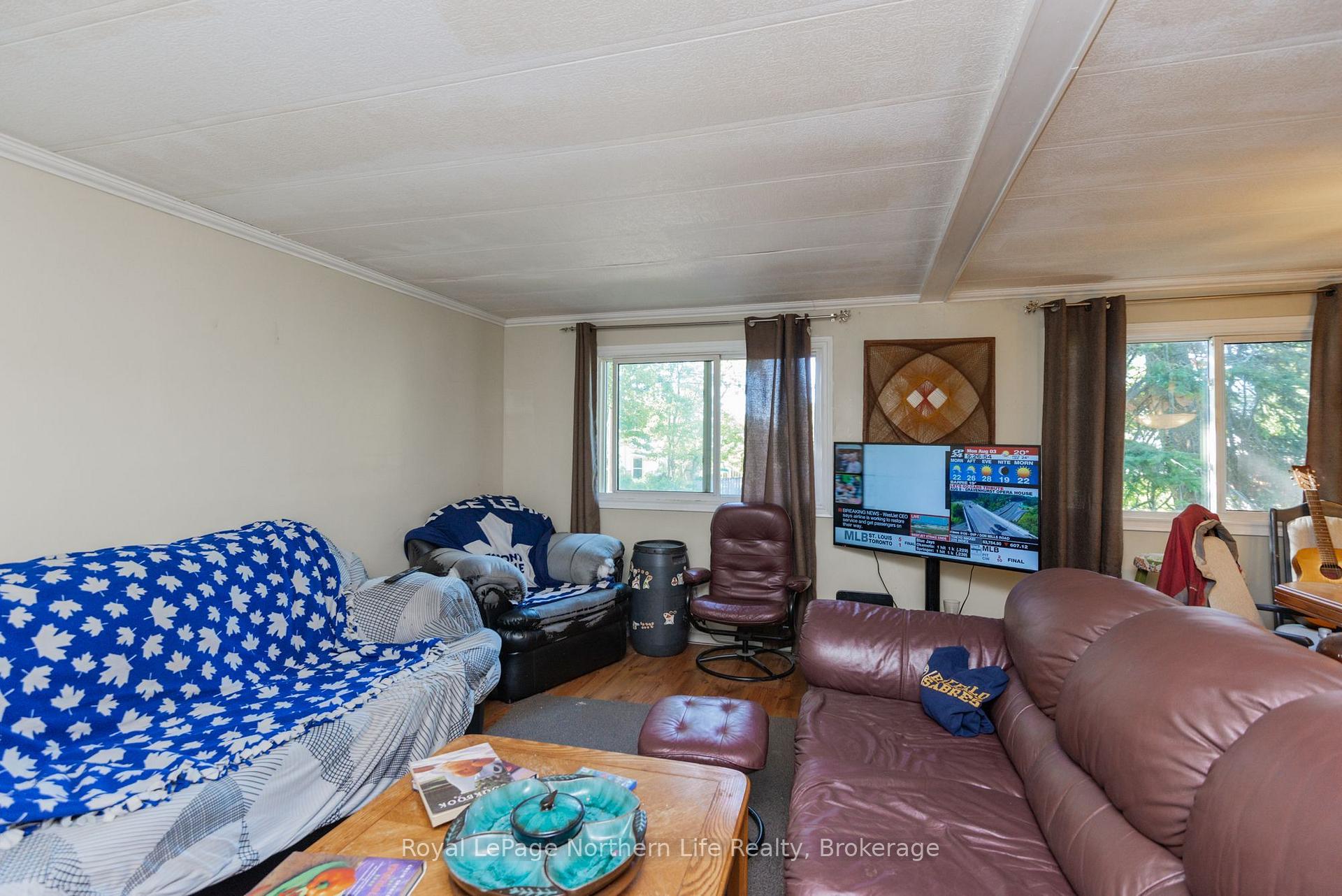 Photo 6 of 3 David Court, North Bay, Ferris — HOMEH