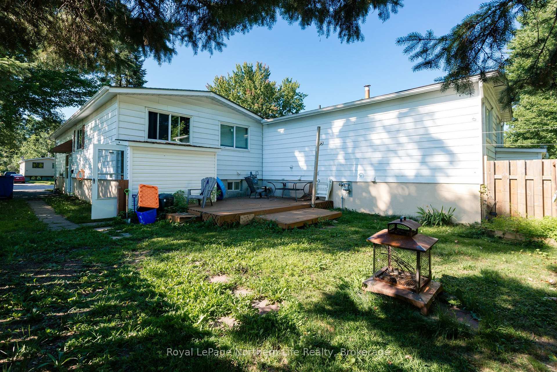 Photo 41 of 3 David Court, North Bay, Ferris — HOMEH