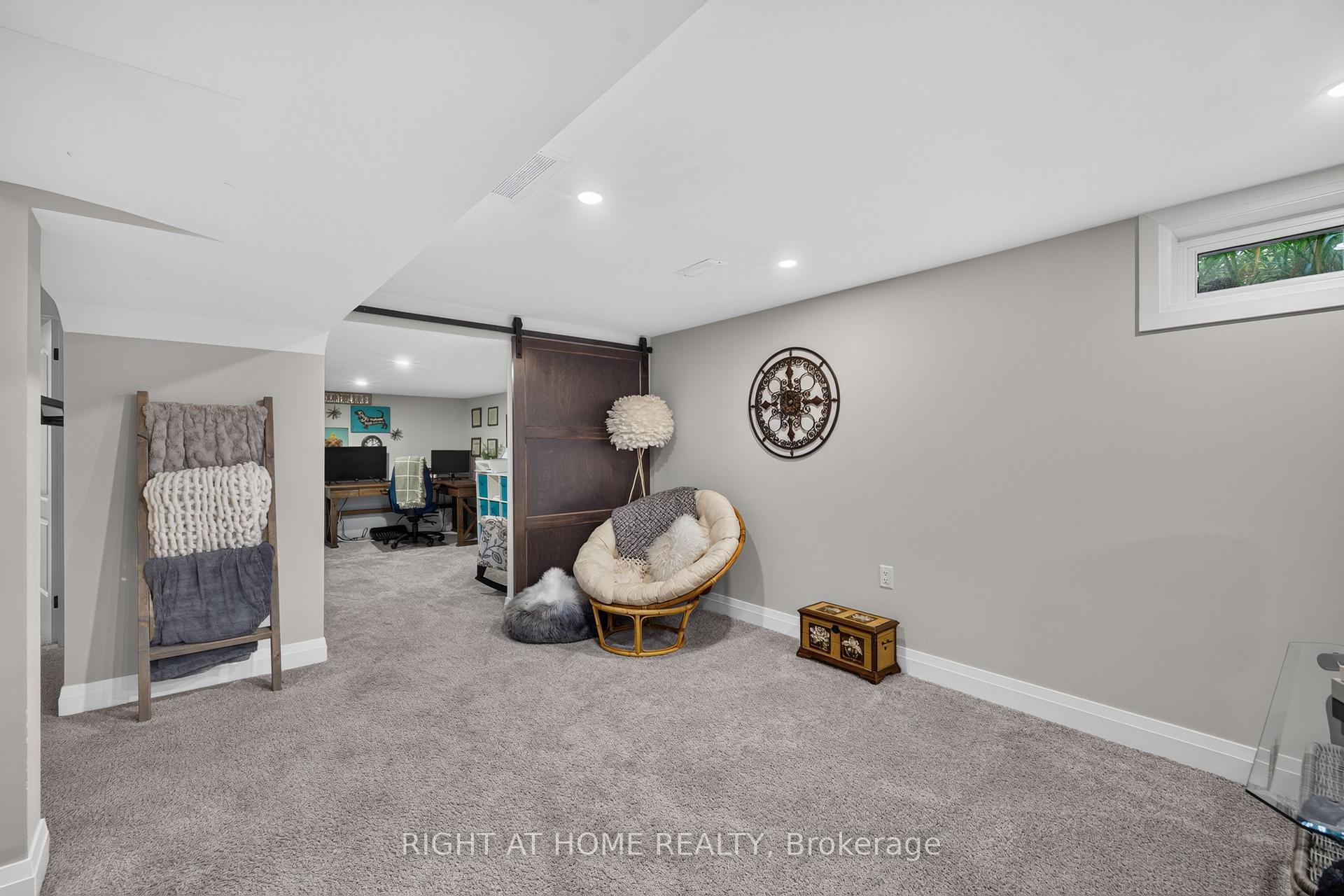 Photo 37 of 37 Renny Crescent, London, South X — HOMEH