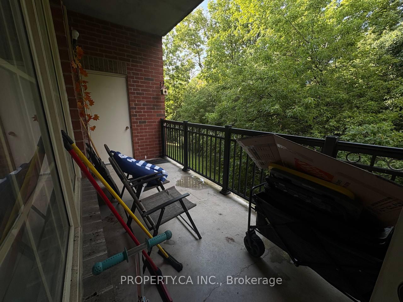Photo 61 of Unit 106, 9471 Jane Street, Vaughan, East Woodbridge — HOMEH