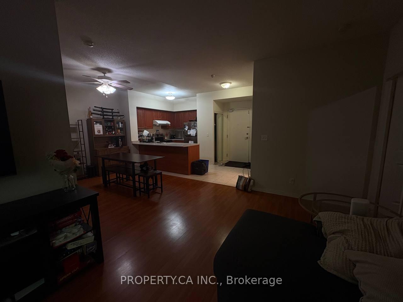 Photo 4 of Unit 106, 9471 Jane Street, Vaughan, East Woodbridge — HOMEH