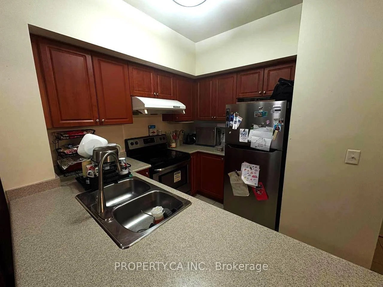 Photo 5 of Unit 106, 9471 Jane Street, Vaughan, East Woodbridge — HOMEH
