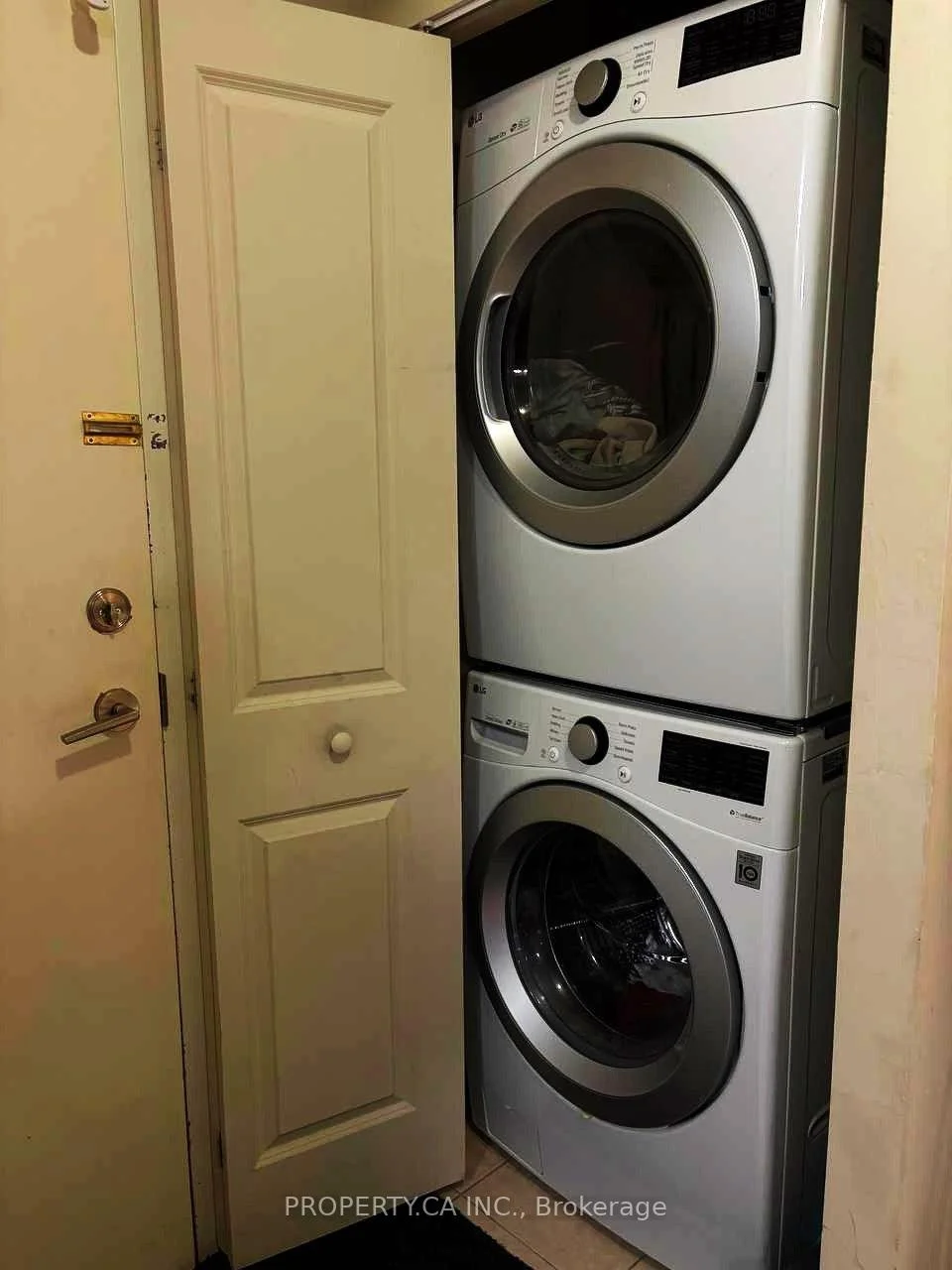 Photo 69 of Unit 106, 9471 Jane Street, Vaughan, East Woodbridge — HOMEH