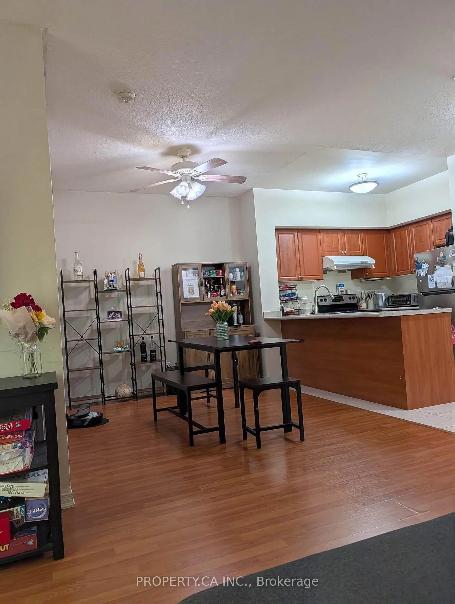 Photo 13 of Unit 106, 9471 Jane Street, Vaughan, East Woodbridge — HOMEH