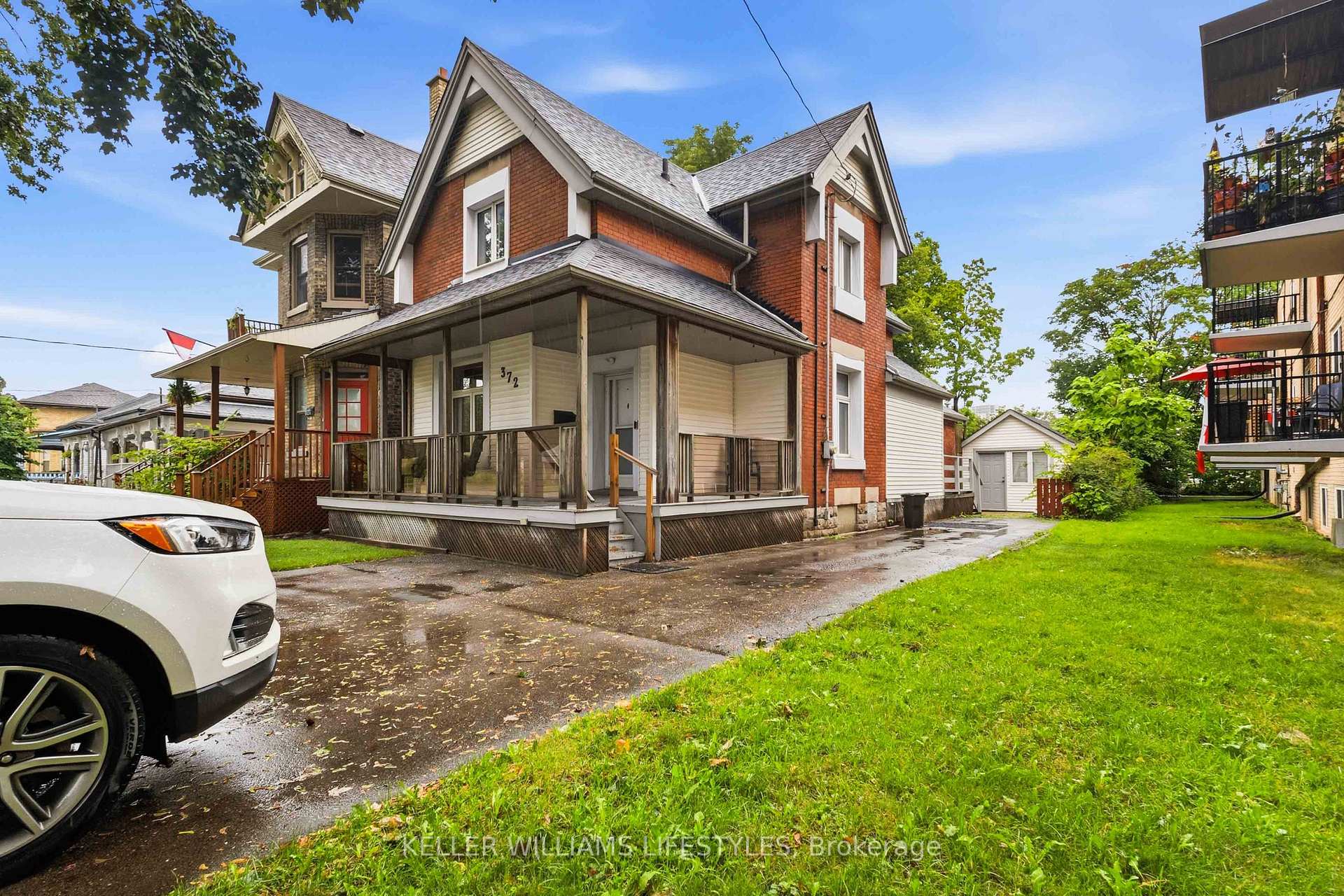 Photo 8 of 372 Simcoe Street, London, East K — HOMEH