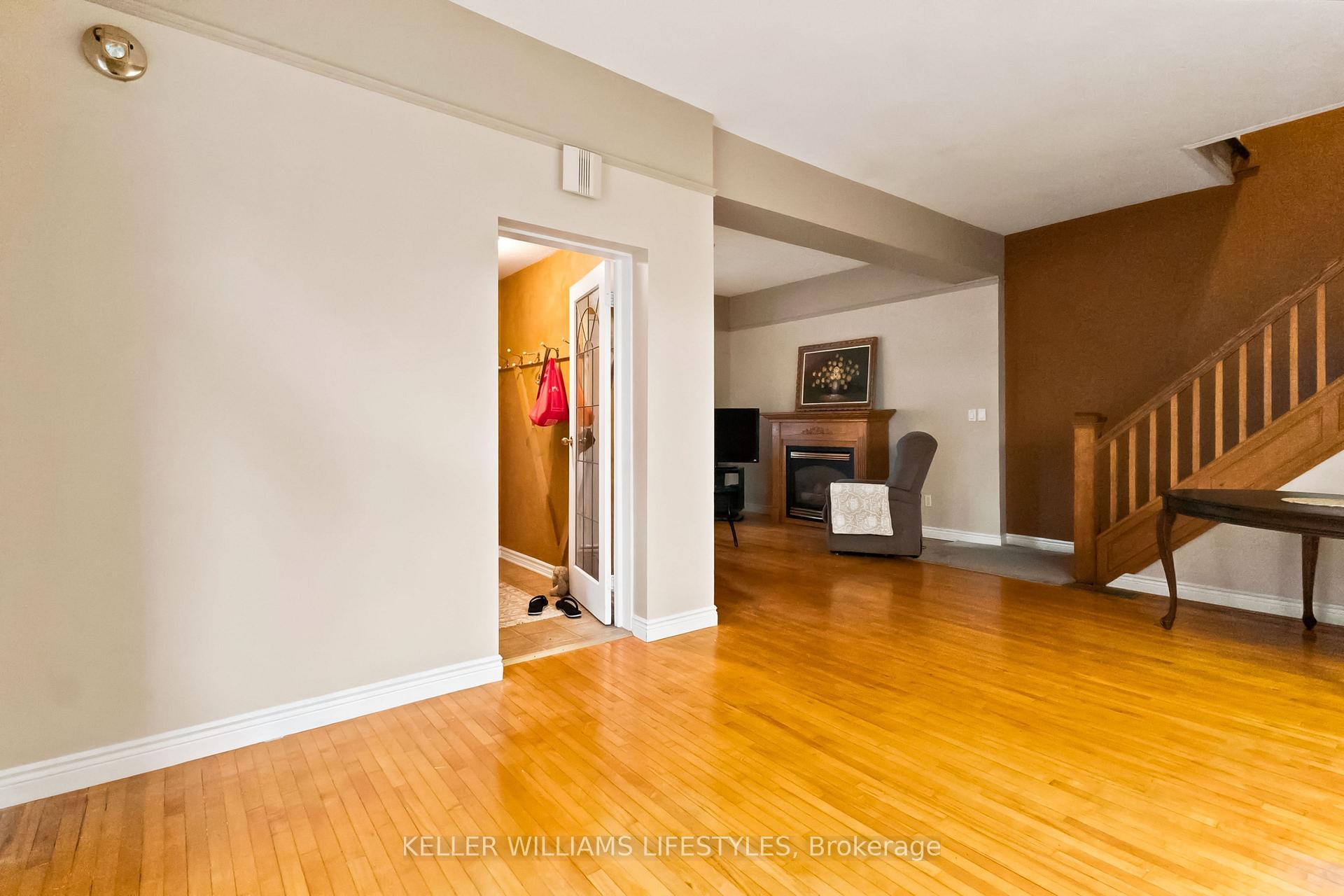 Photo 20 of 372 Simcoe Street, London, East K — HOMEH