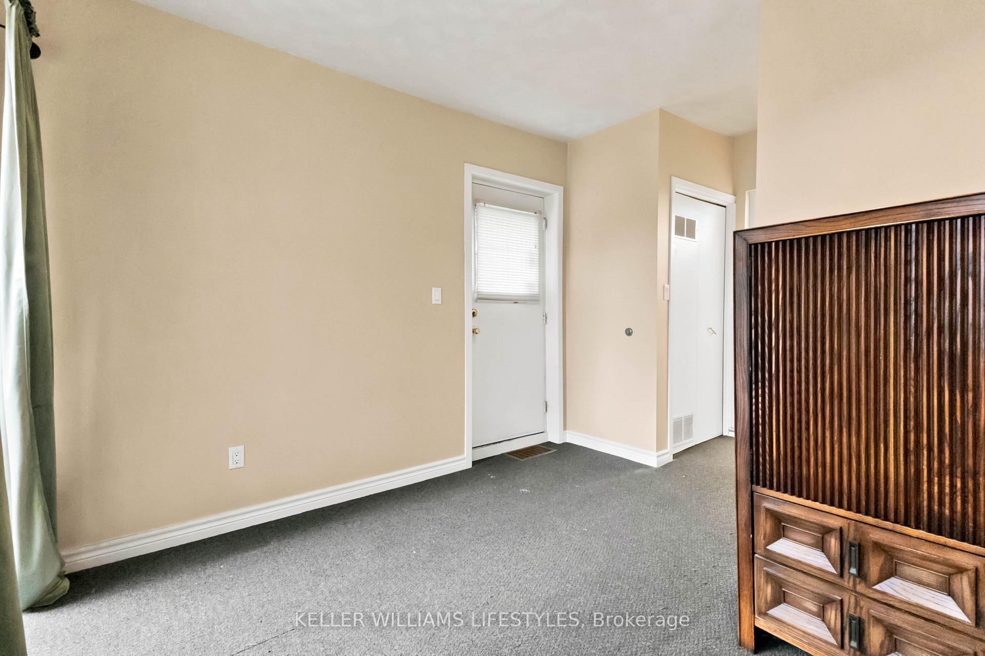 Photo 28 of 372 Simcoe Street, London, East K — HOMEH