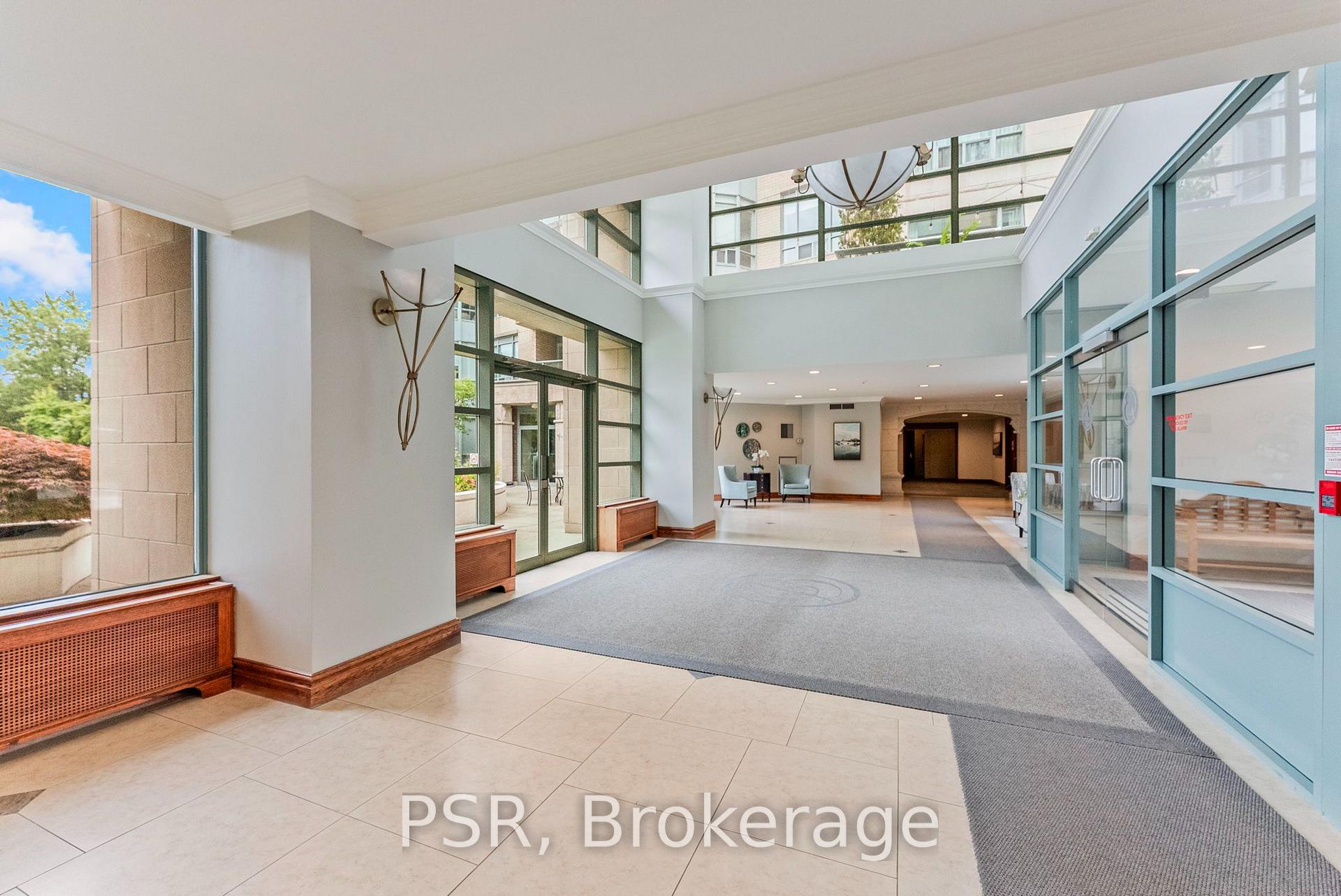 Photo 23 of Unit 423, 9 Boardwalk Drive, Toronto, The Beaches — HOMEH