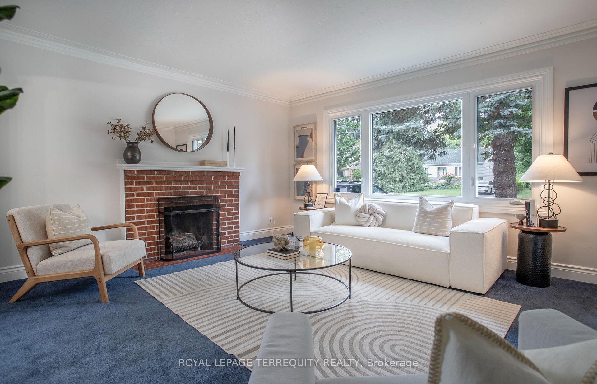 Photo 9 of 155 Phyllis Avenue, Scarborough, Cliffcrest — HOMEH