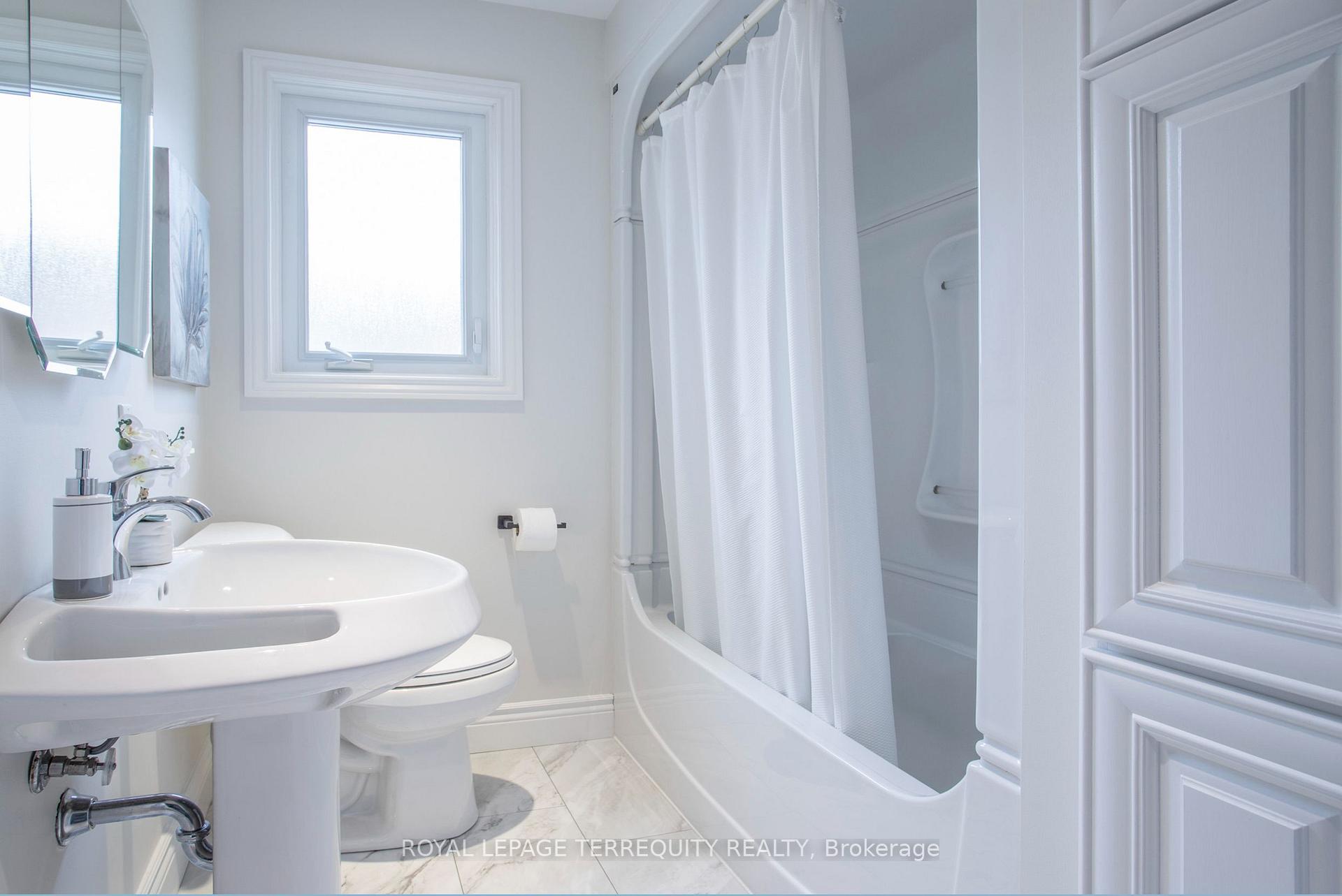 Photo 26 of 155 Phyllis Avenue, Scarborough, Cliffcrest — HOMEH