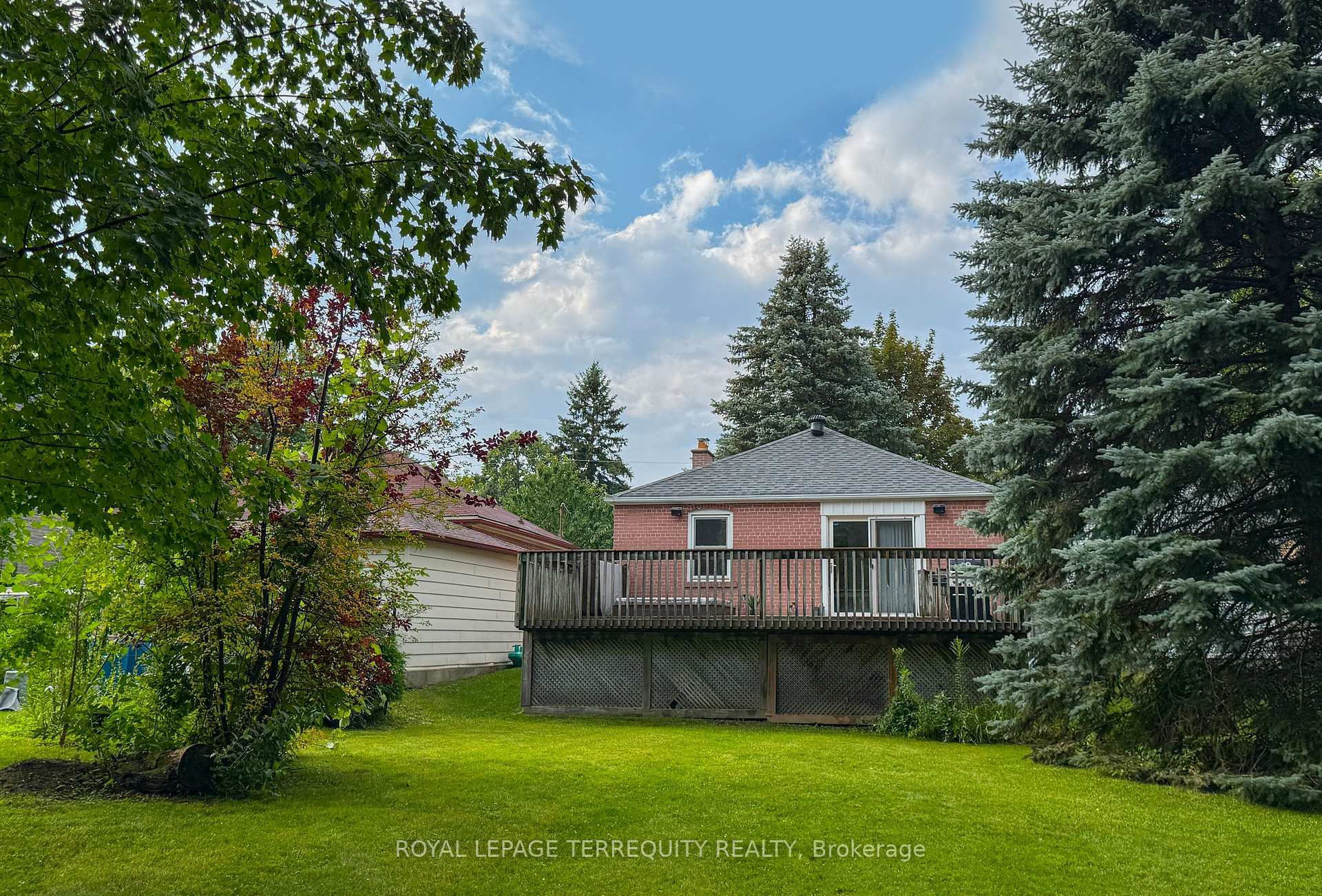 Photo 36 of 155 Phyllis Avenue, Scarborough, Cliffcrest — HOMEH