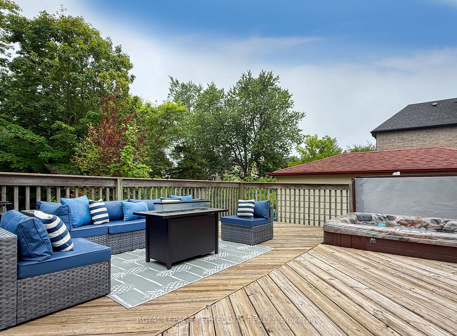 Photo 38 of 155 Phyllis Avenue, Scarborough, Cliffcrest — HOMEH