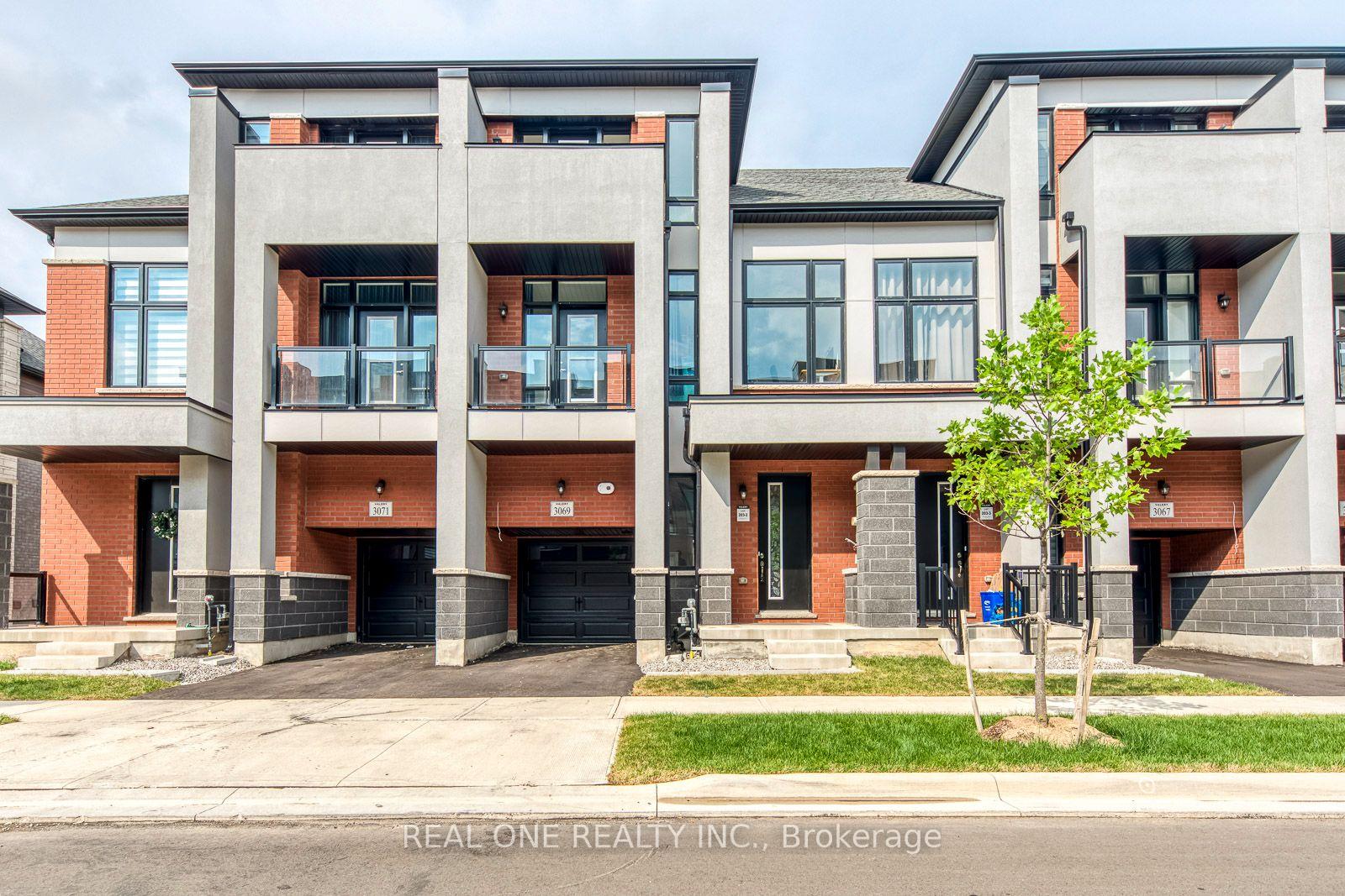 Front of 3069 Perkins Way