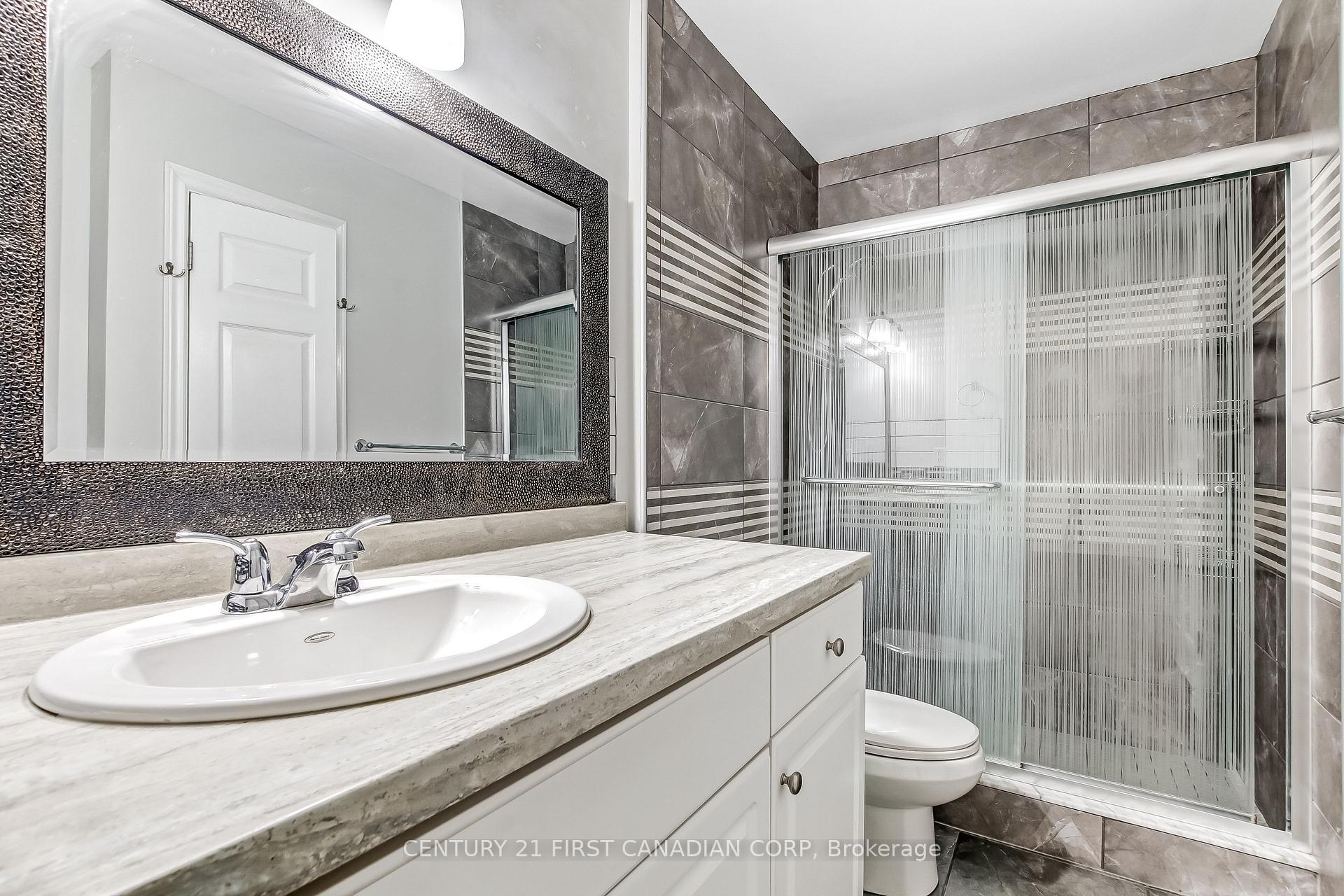 Photo 4 of Unit 6, 140 Conway Drive, London, South X — HOMEH