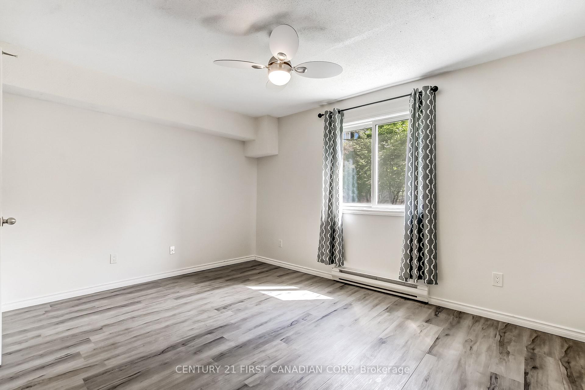 Photo 5 of Unit 6, 140 Conway Drive, London, South X — HOMEH