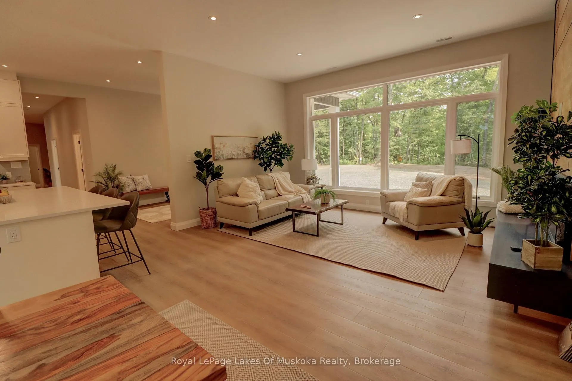 Photo 38 of 5 Flicker Lane, McDougall — HOMEH
