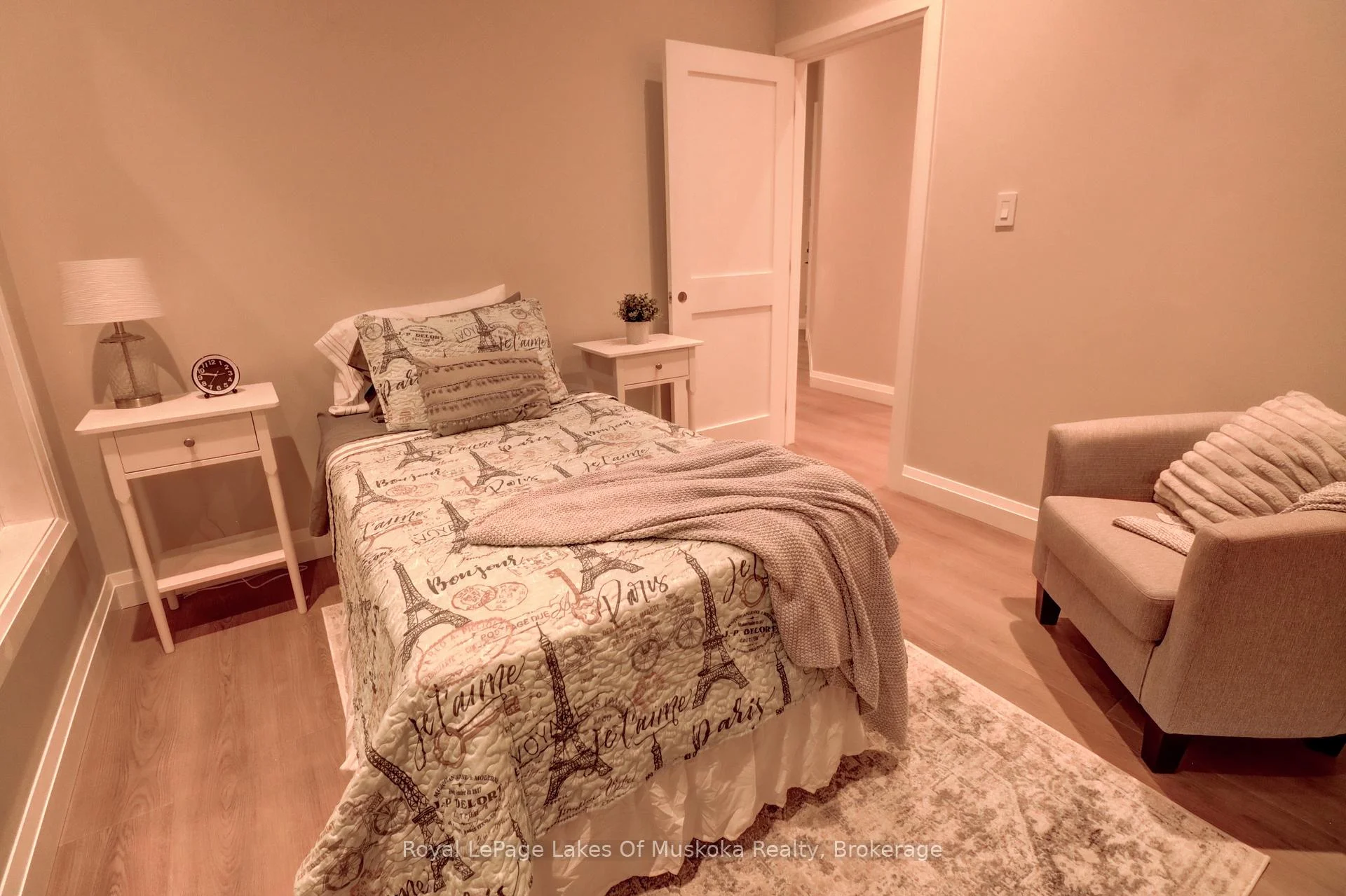 Photo 93 of 5 Flicker Lane, McDougall — HOMEH
