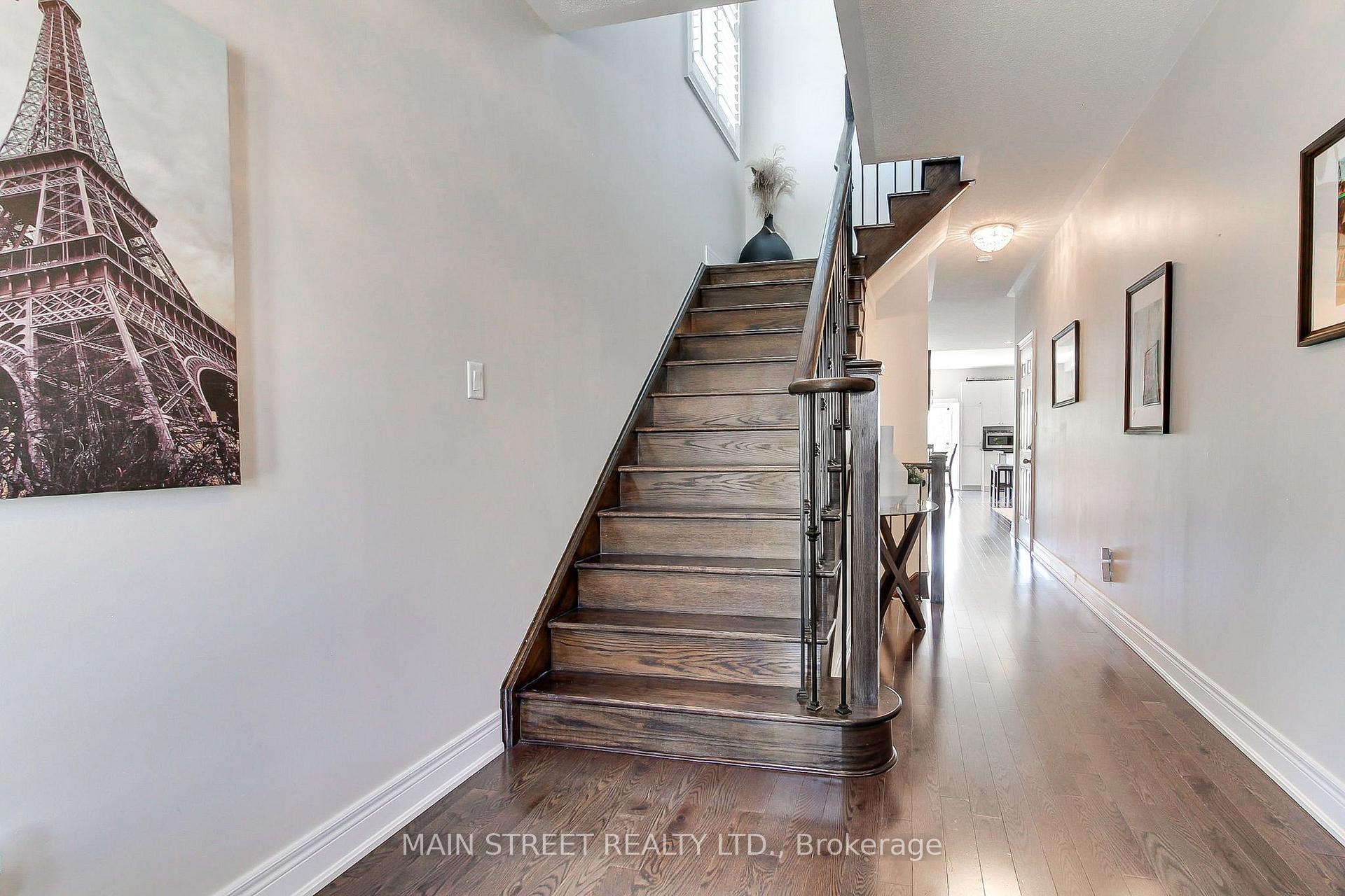 Photo 8 of 1259 Bardeau Street, Innisfil, Lefroy — HOMEH