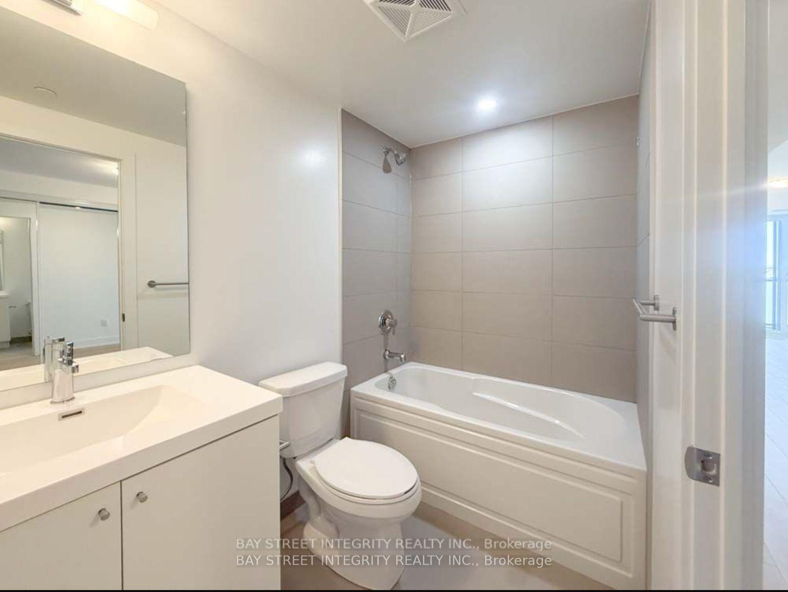 Photo 4 of Unit 420, 2545 Simcoe Street N, Oshawa, Windfields — HOMEH