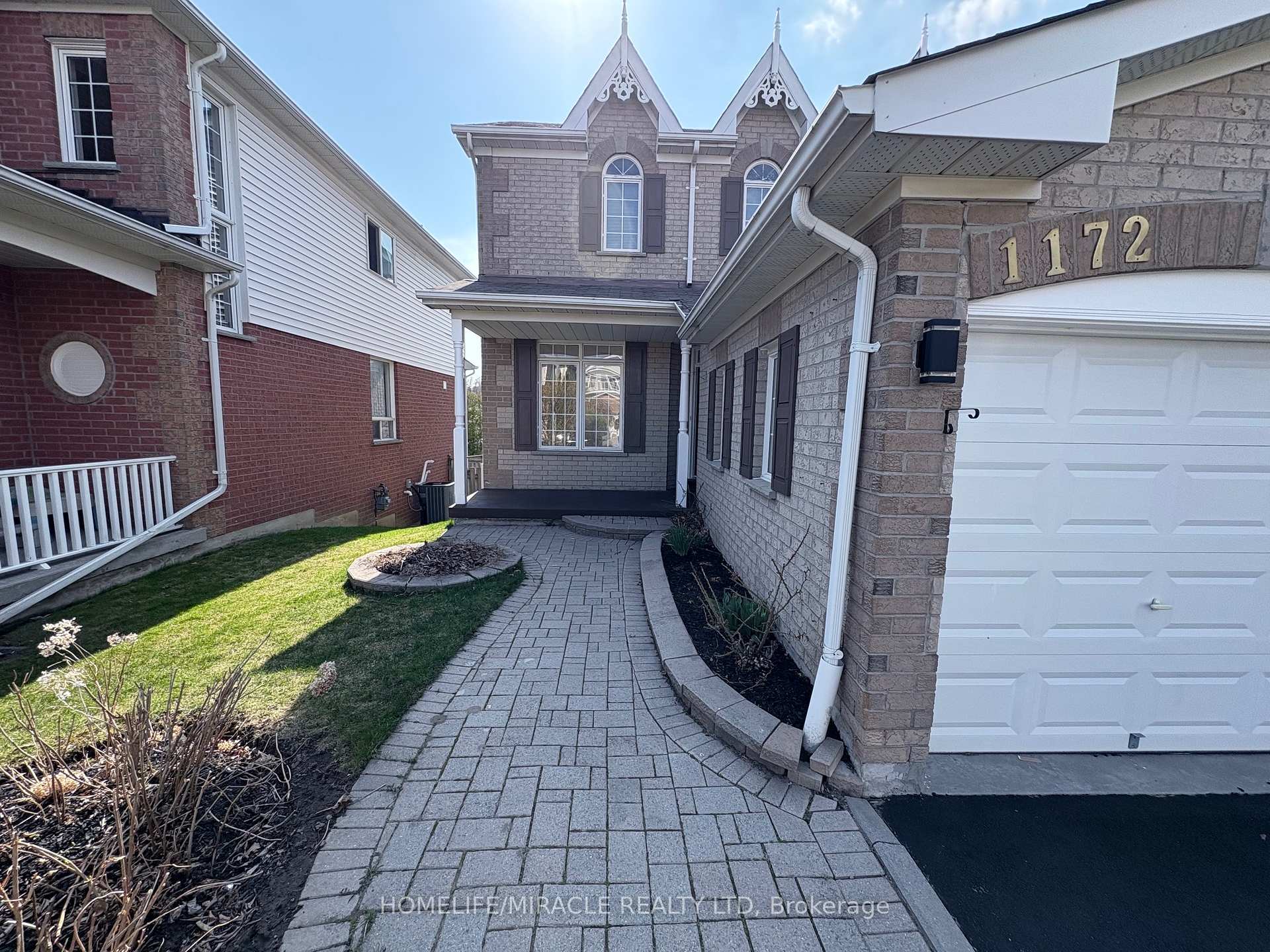 Photo 2 of 1172 Westridge Drive, Oshawa, Pinecrest — HOMEH