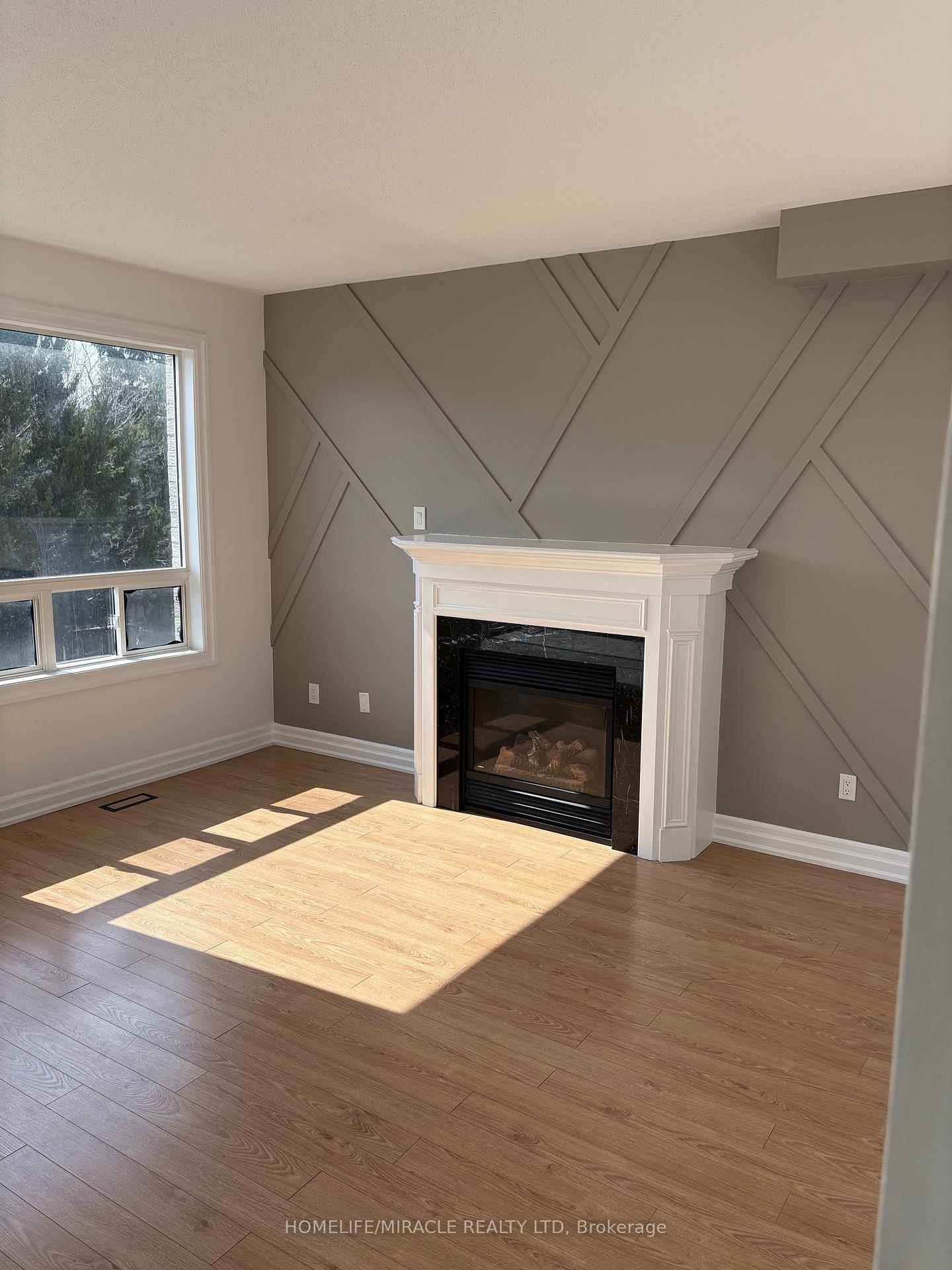 Photo 8 of 1172 Westridge Drive, Oshawa, Pinecrest — HOMEH