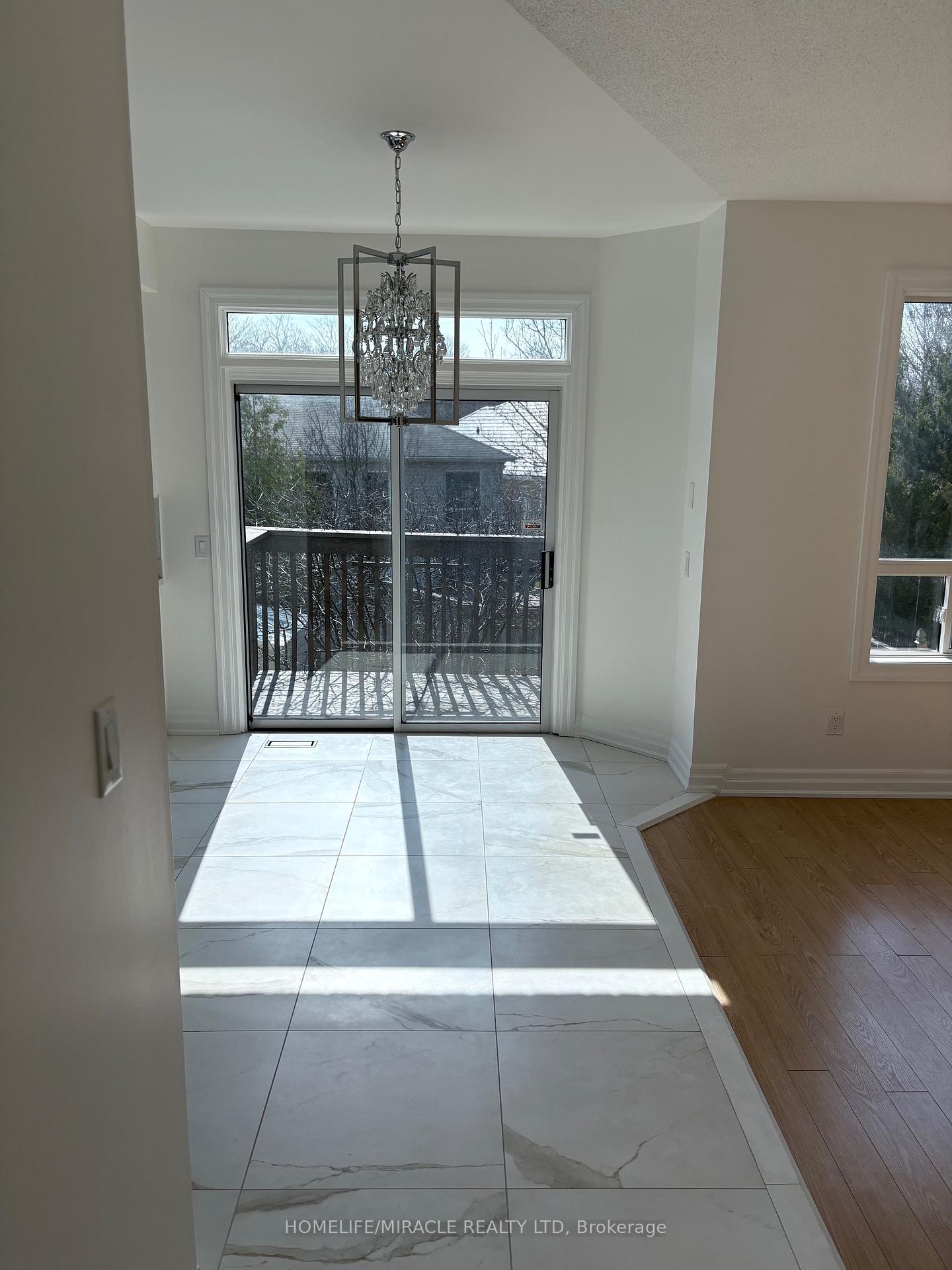 Photo 9 of 1172 Westridge Drive, Oshawa, Pinecrest — HOMEH