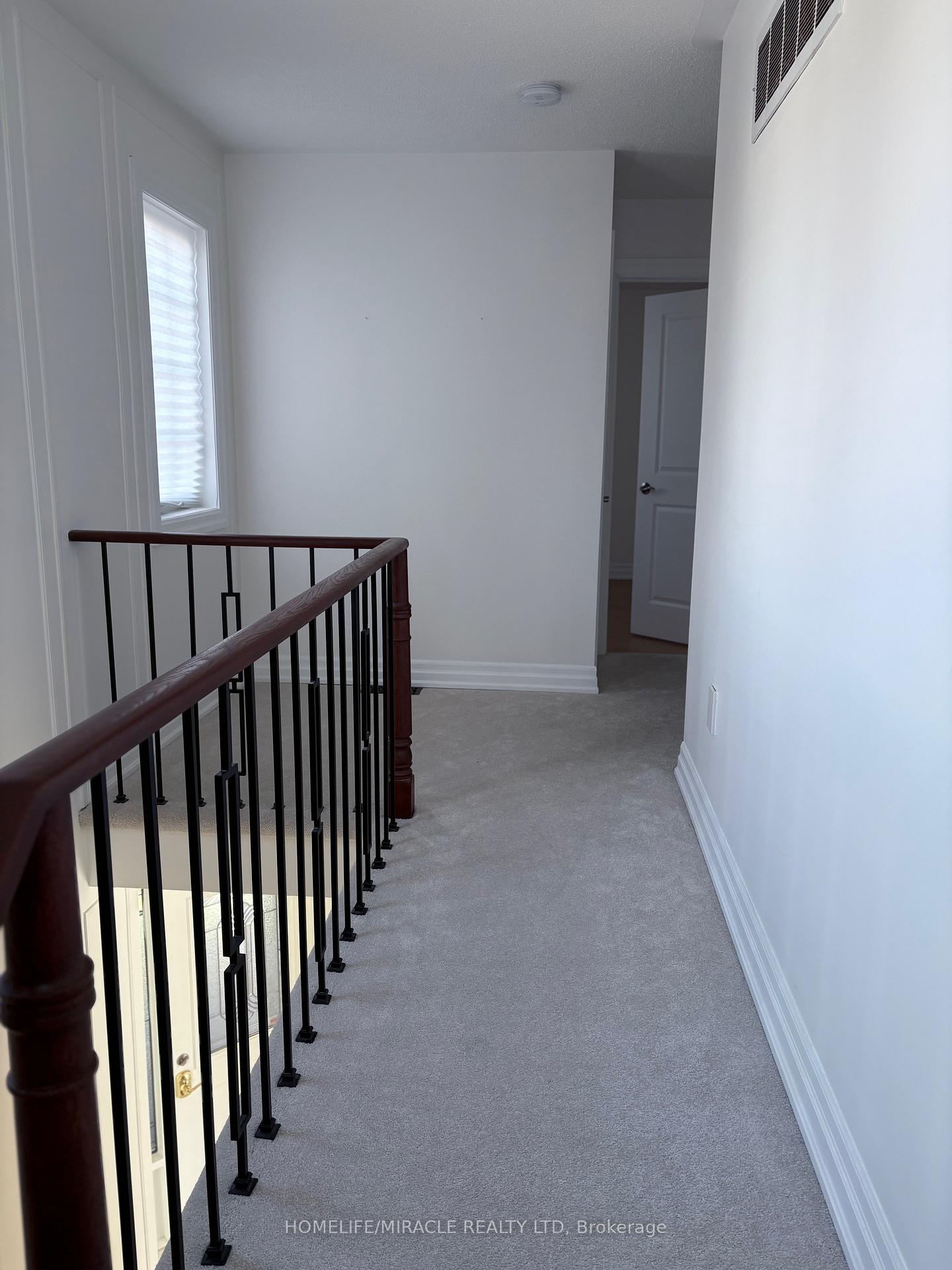 Photo 12 of 1172 Westridge Drive, Oshawa, Pinecrest — HOMEH
