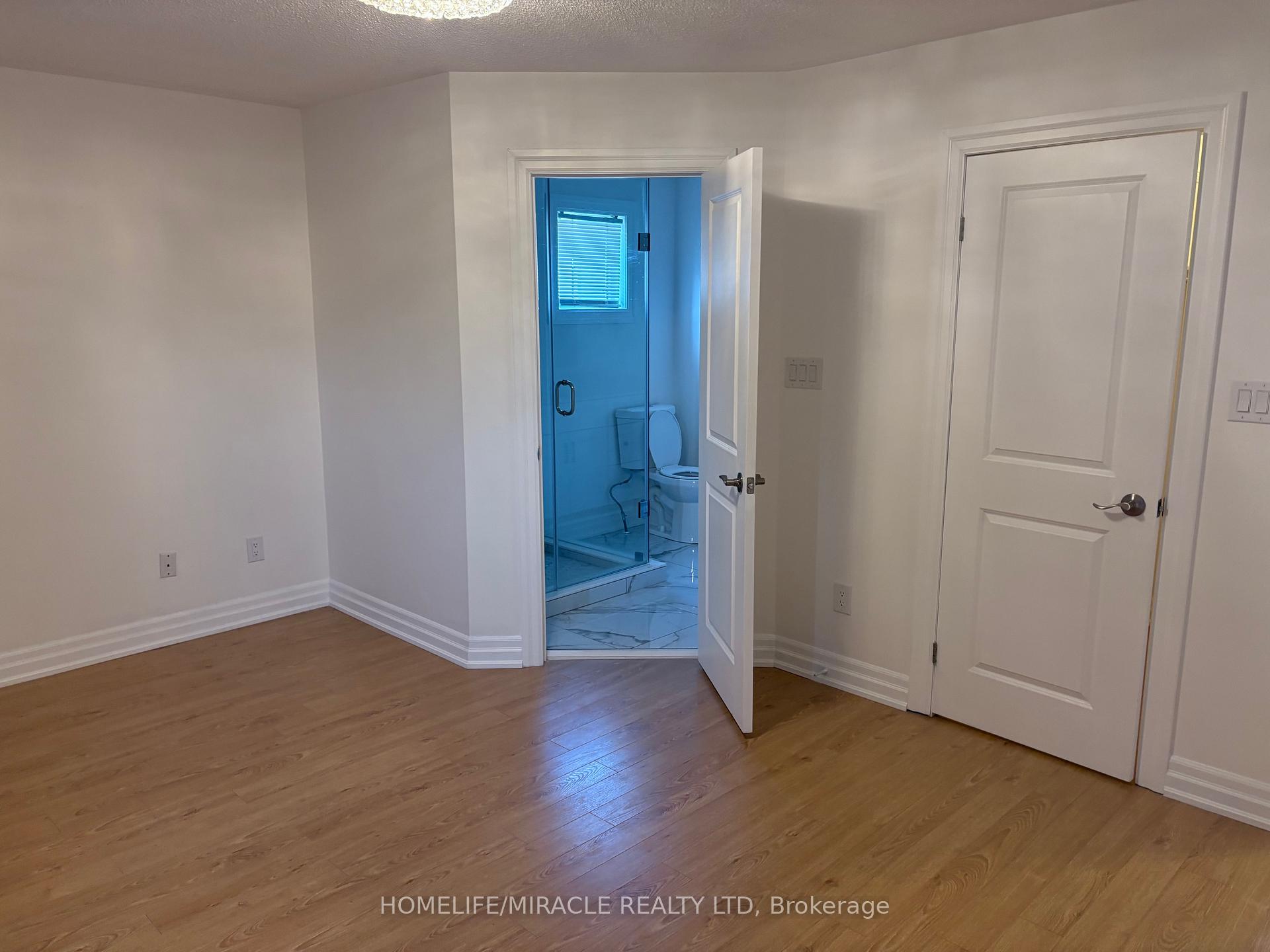 Photo 14 of 1172 Westridge Drive, Oshawa, Pinecrest — HOMEH