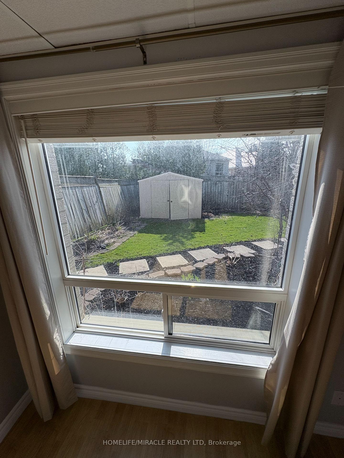 Photo 32 of 1172 Westridge Drive, Oshawa, Pinecrest — HOMEH