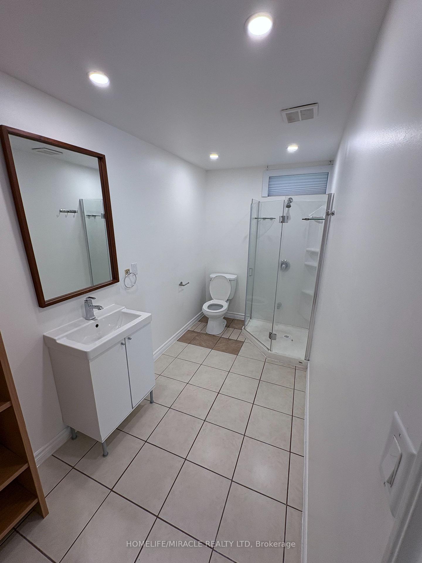 Photo 34 of 1172 Westridge Drive, Oshawa, Pinecrest — HOMEH