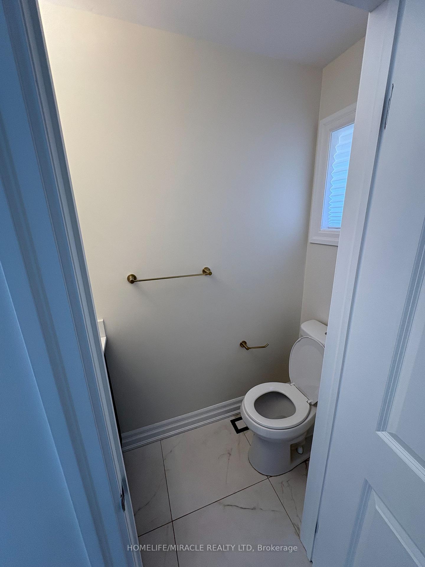 Photo 36 of 1172 Westridge Drive, Oshawa, Pinecrest — HOMEH