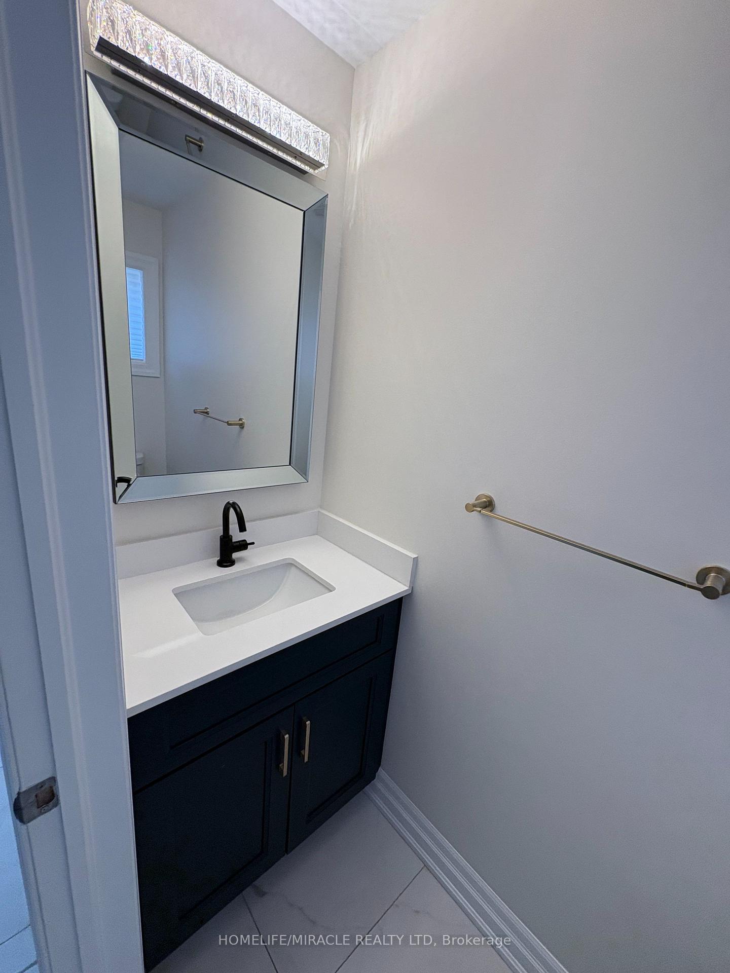 Photo 37 of 1172 Westridge Drive, Oshawa, Pinecrest — HOMEH