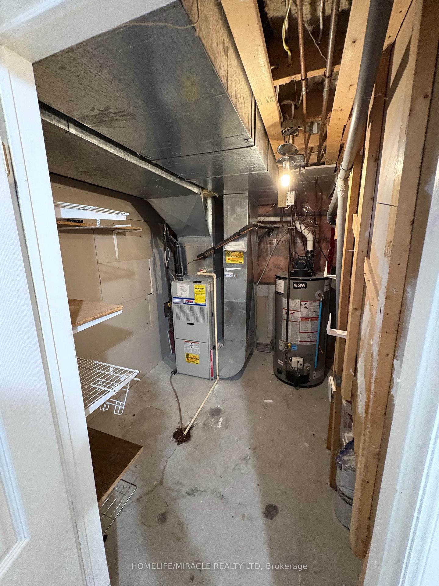 Photo 38 of 1172 Westridge Drive, Oshawa, Pinecrest — HOMEH