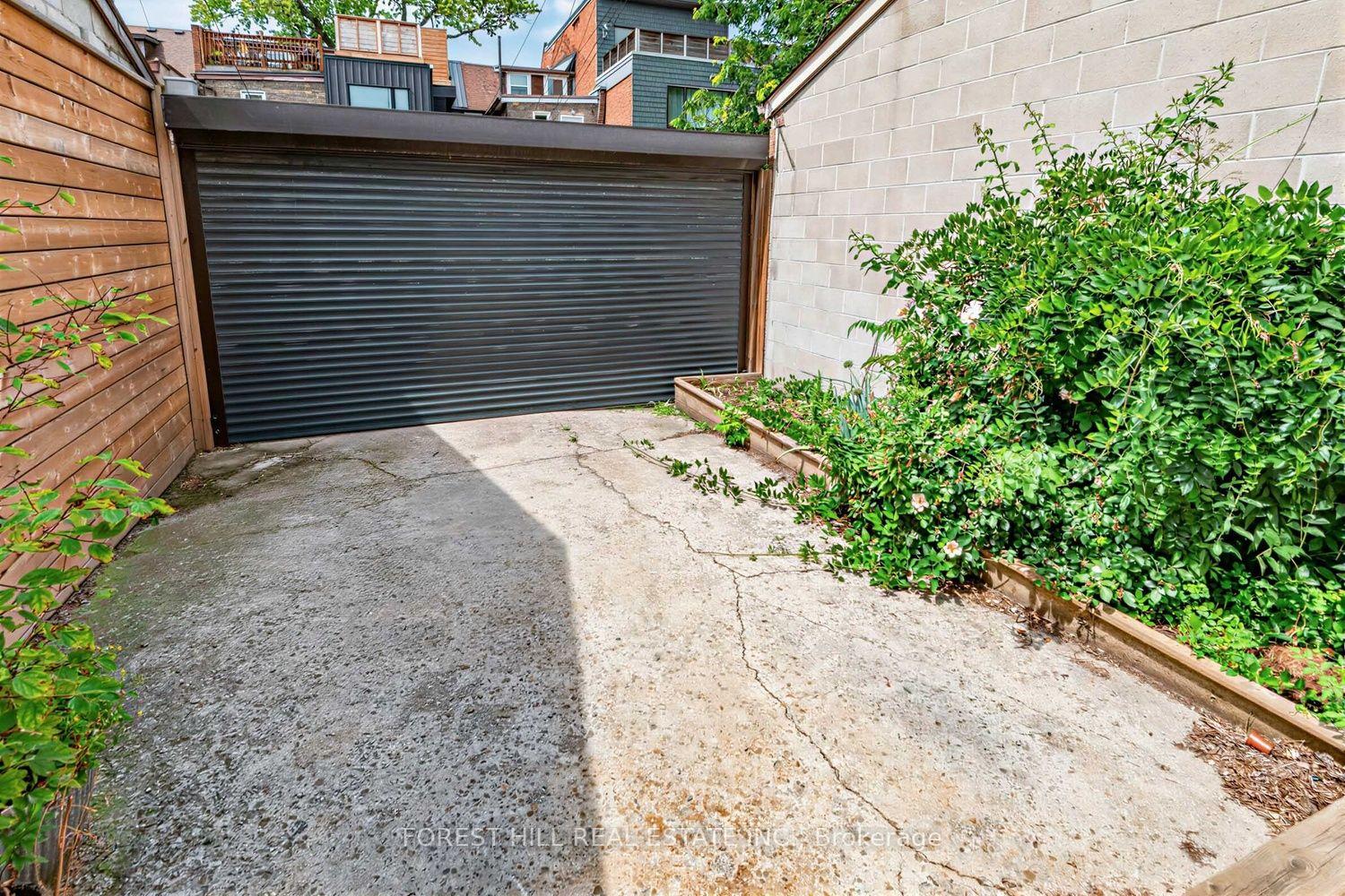 Photo 30 of 108 Montrose Avenue, Toronto, Trinity-Bellwoods — HOMEH